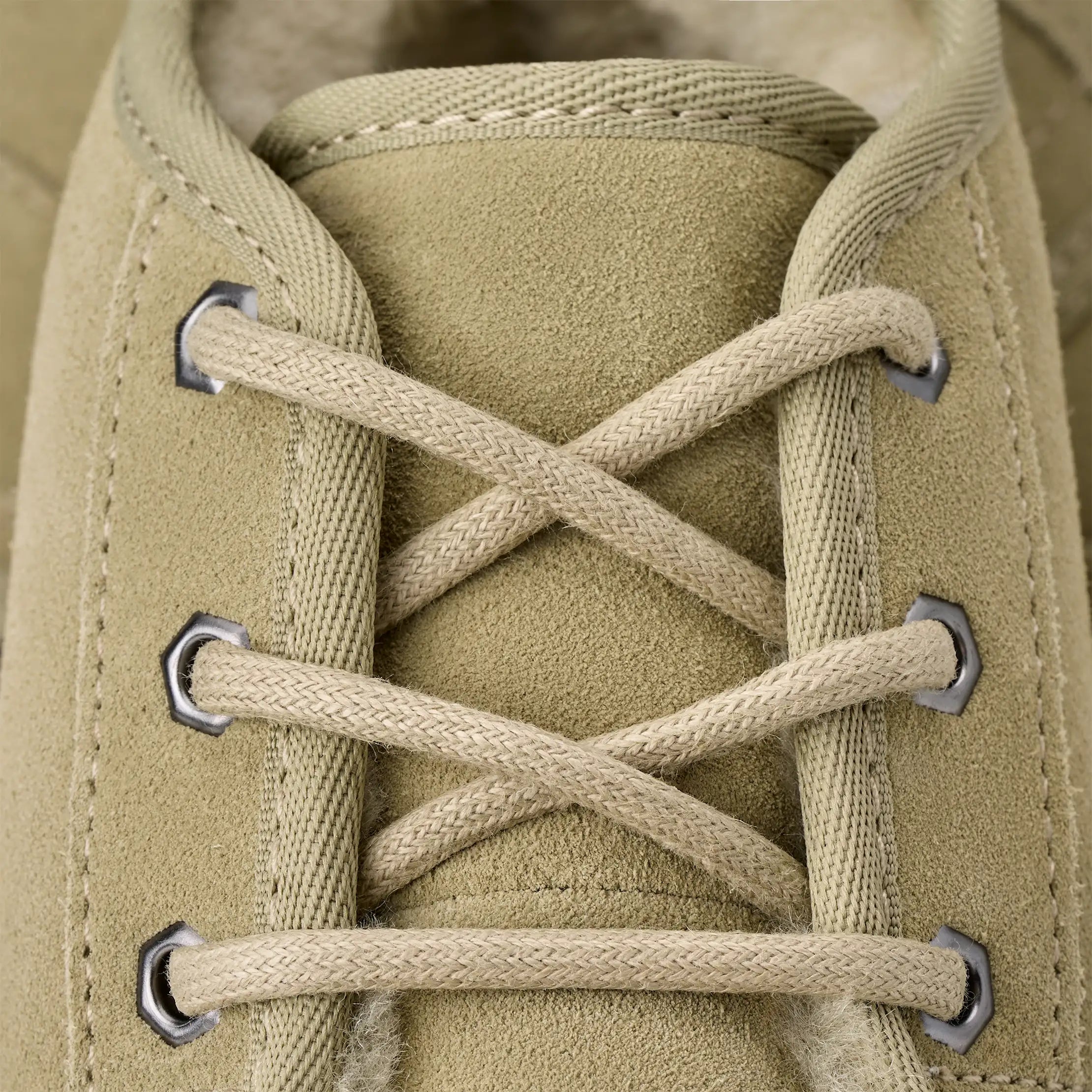 Ugg Neumel Muted Brass / Magnolia Leaf