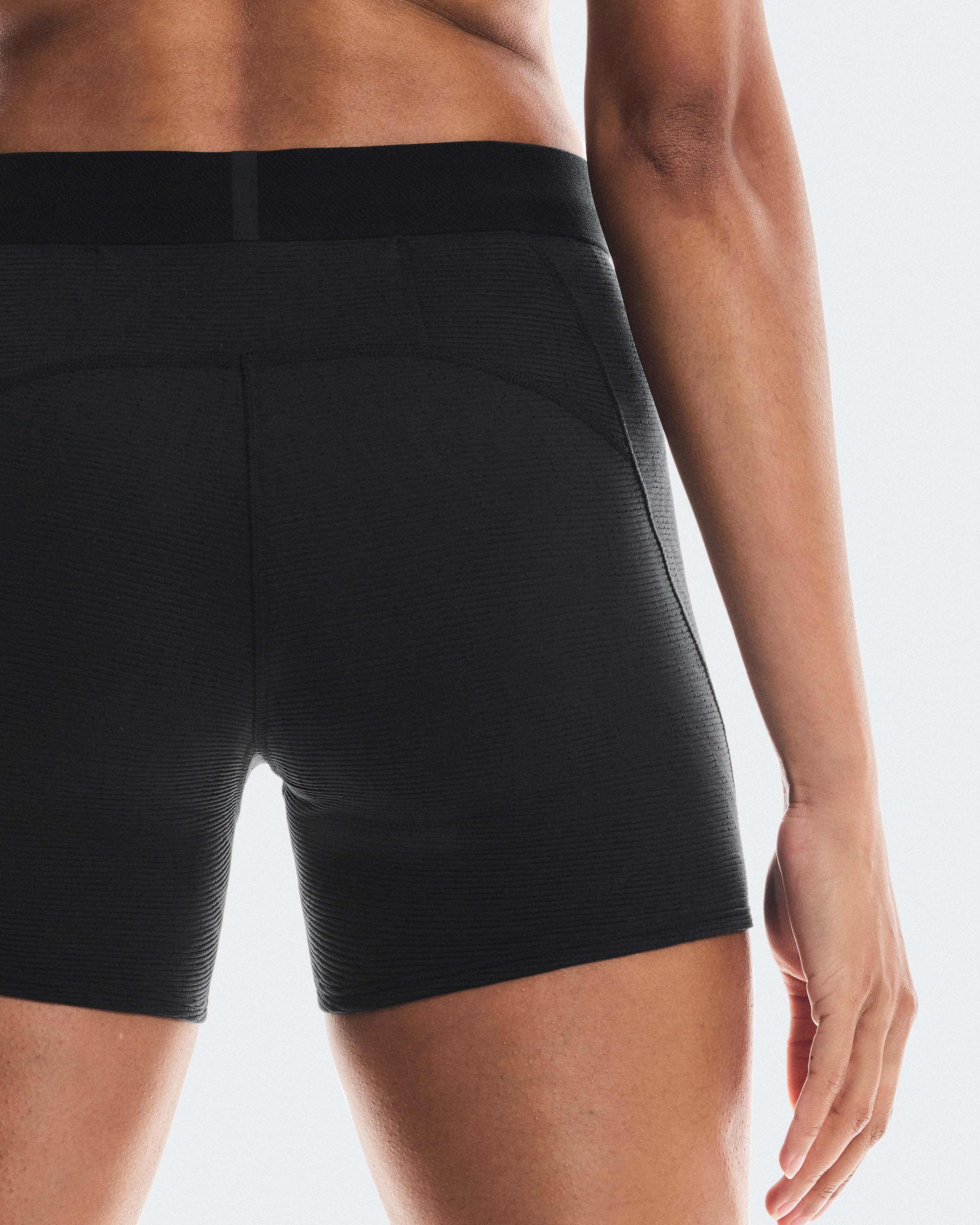 On Pace Tights Short Black (Women'S)