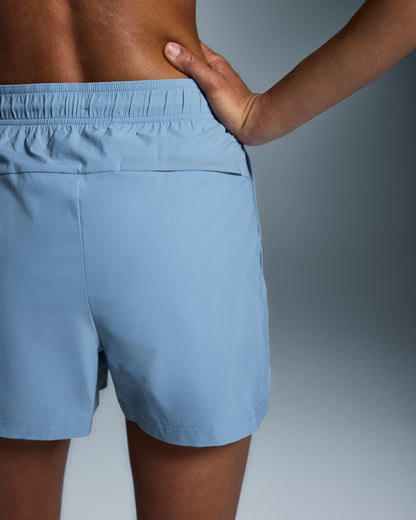 on 3" core shorts Chambray (Women's)