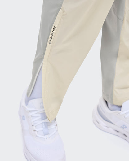 On Weather Pants Hare | Brume