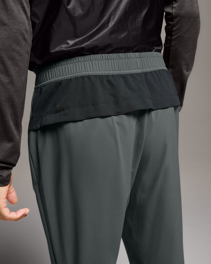 on track pants Lead