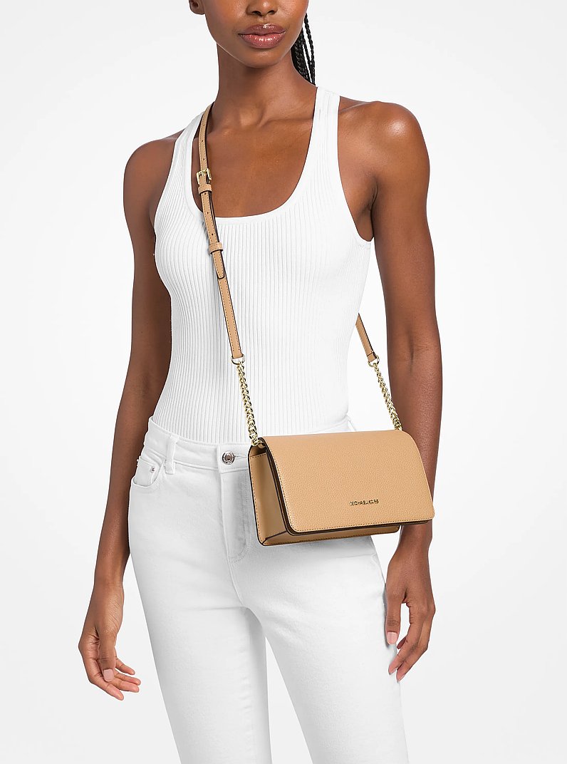 Jet Set Travel Medium Pebbled Leather Crossbody Bag Camel Camel