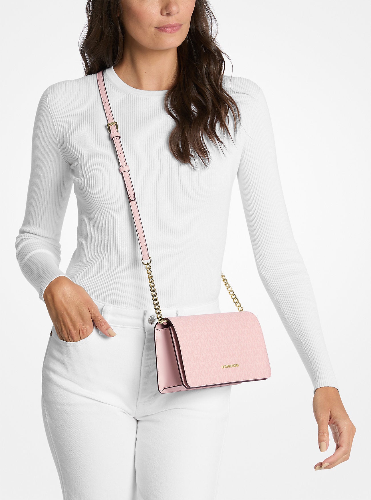 Jet Set Medium Signature Logo Crossbody Bag Powder Blush Powder Blush