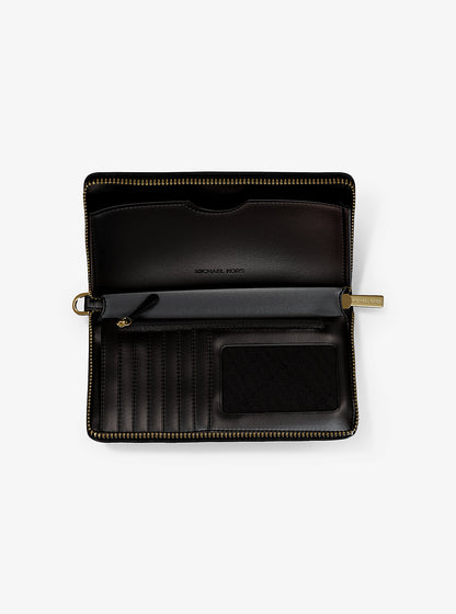 Jet Set Large Signature Logo Smartphone Wallet Black Black