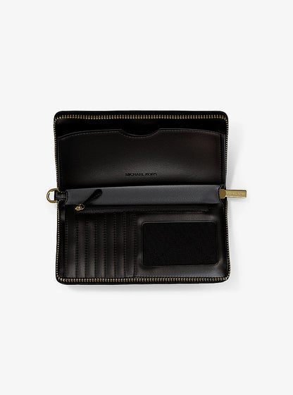 Jet Set Large Signature Logo Smartphone Wallet Black Black