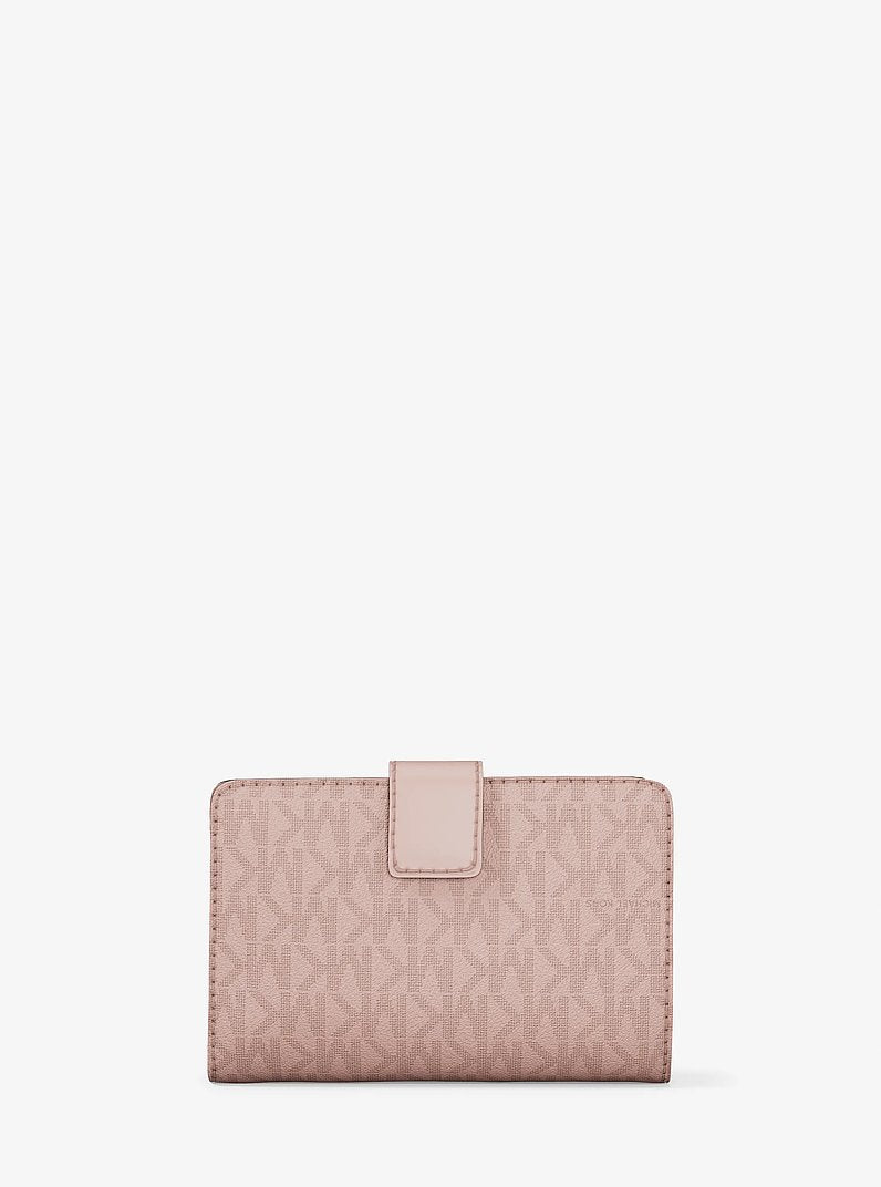 Jet Set Medium Signature Logo Bi-Fold Wallet Powder Blush Powder Blush