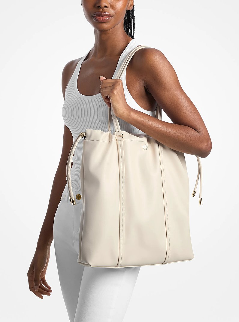 Matilda Large Cinch Tote Bag Lt Cream Lt Cream