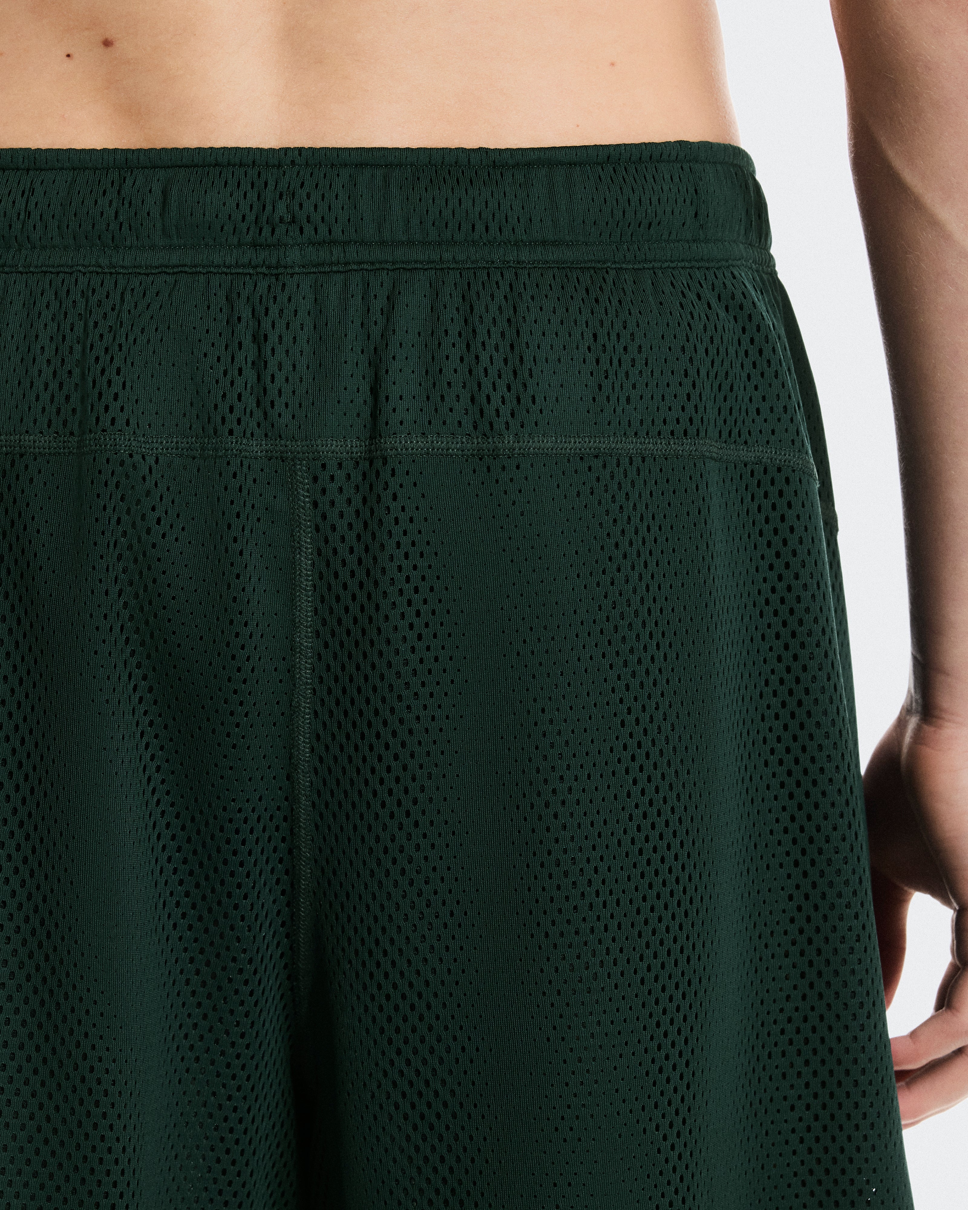 On Train Volt Shorts Obsidian