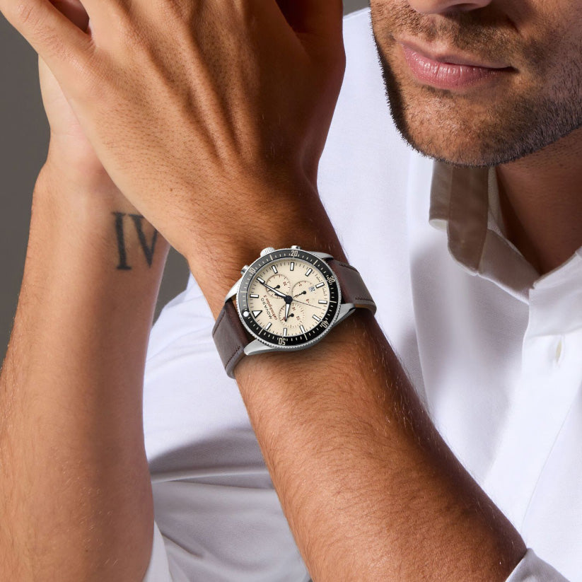 Movado Heritage Calendoplan S Men Quartz Beige Dial Chronograph Stainless Steel Watch 3650205
