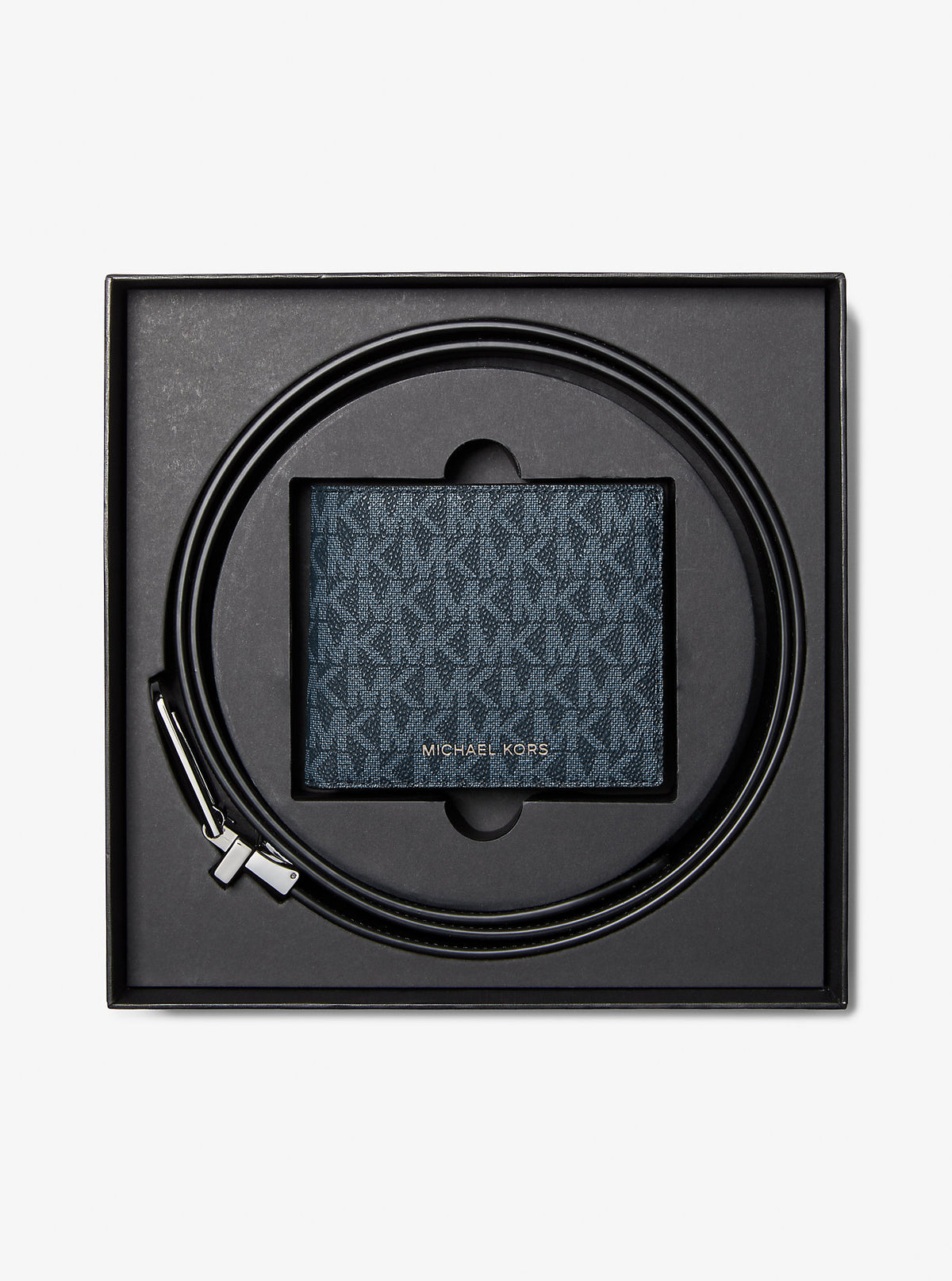 Signature Logo Billfold Wallet and Belt Gift Set Admrl-Plblue Admrl-Plblue
