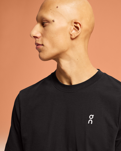On Graphic-T Black