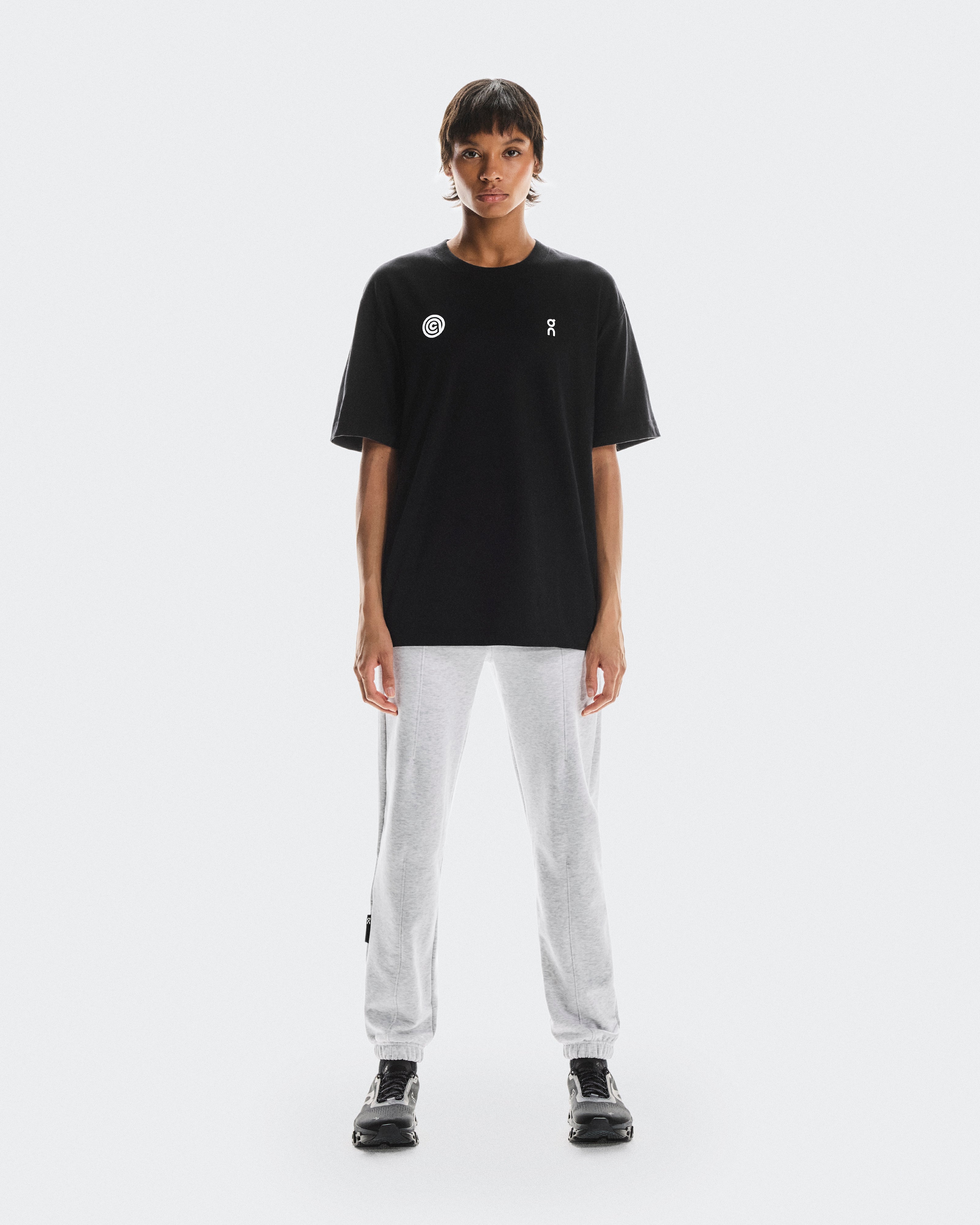 On Club OAC T-Shirt Black (Women's)