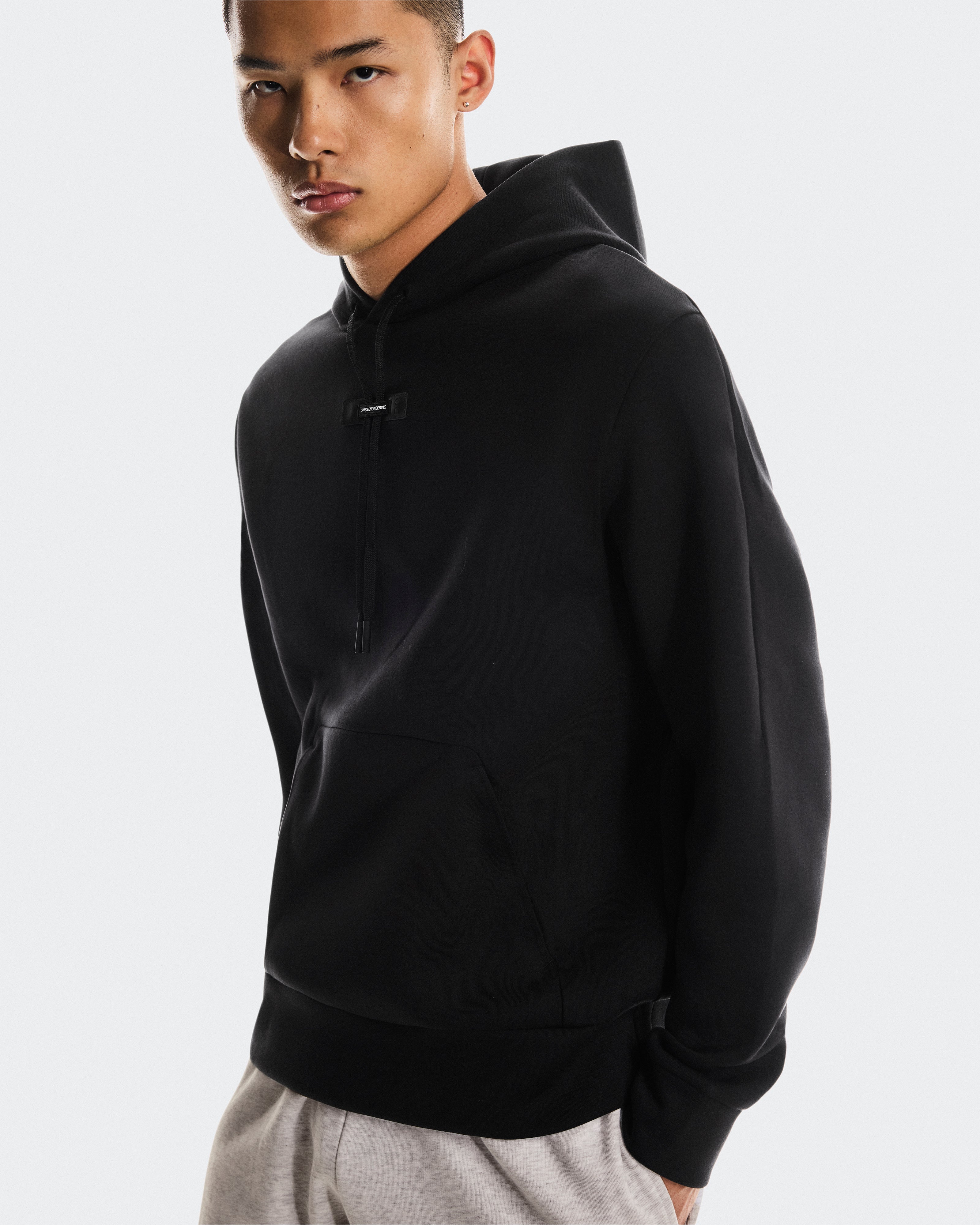 On Focus Tech Hoodie Black