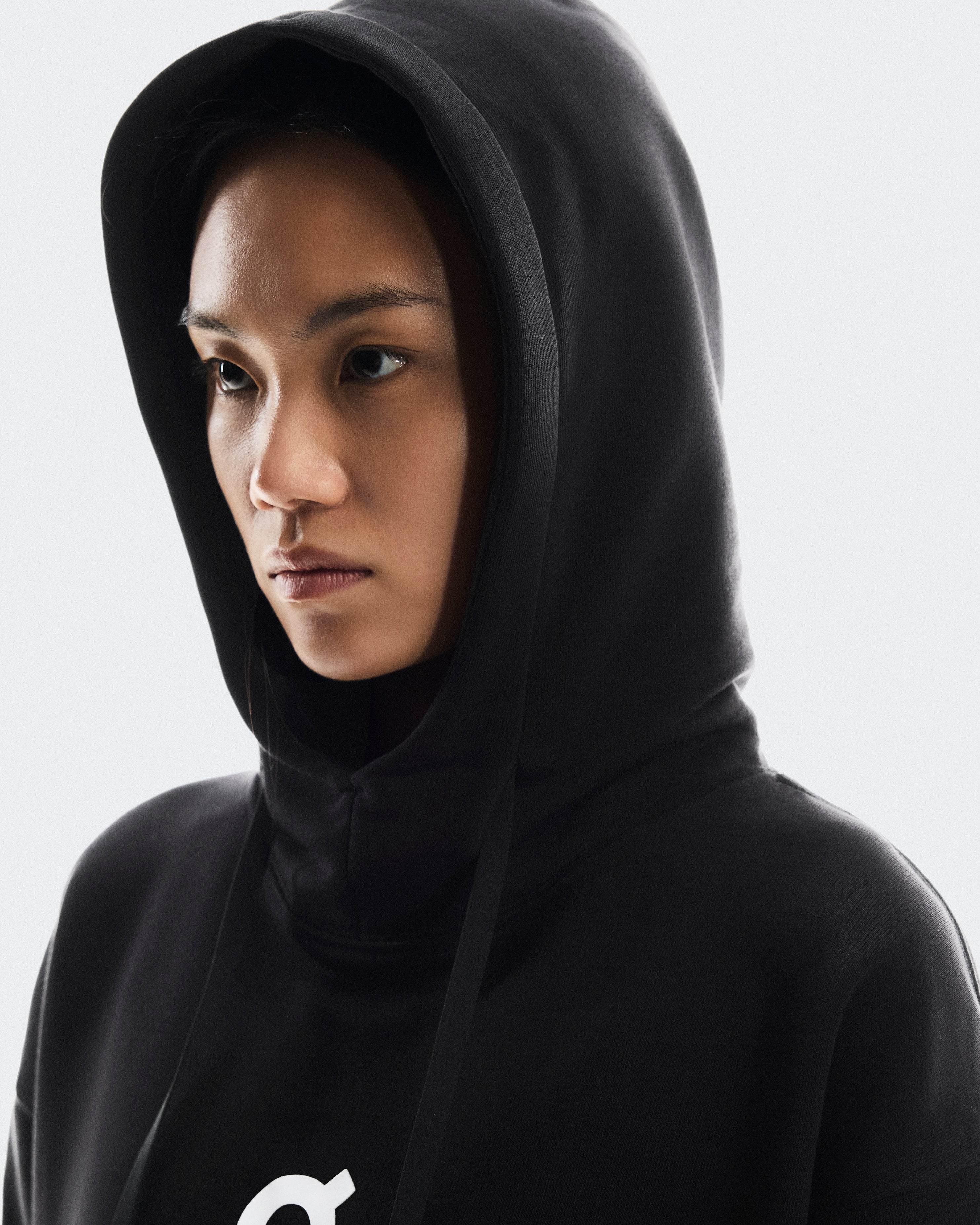 On Club Hoodie Tennis Black (Women's)
