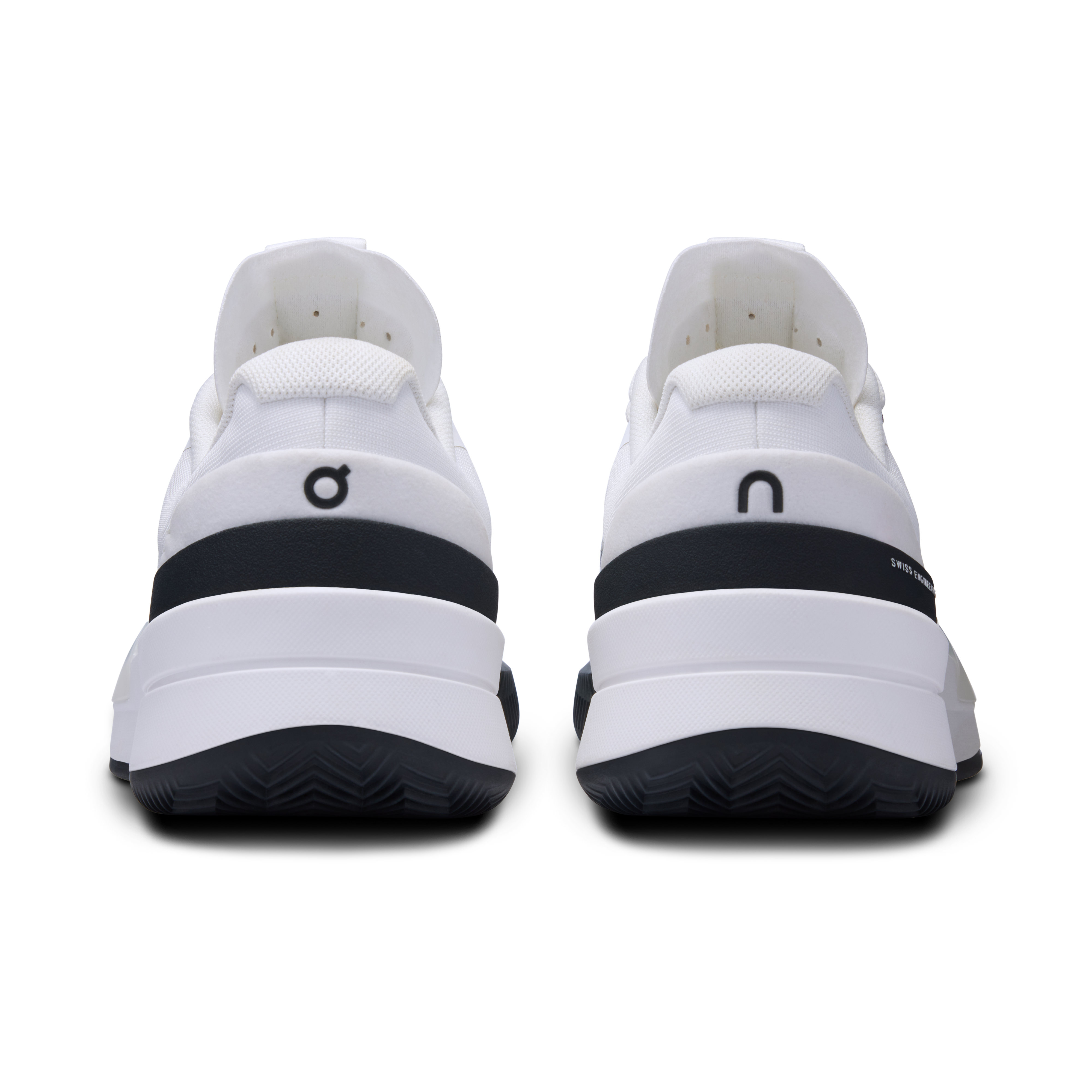 On The Roger Pro 2 Clay White Black