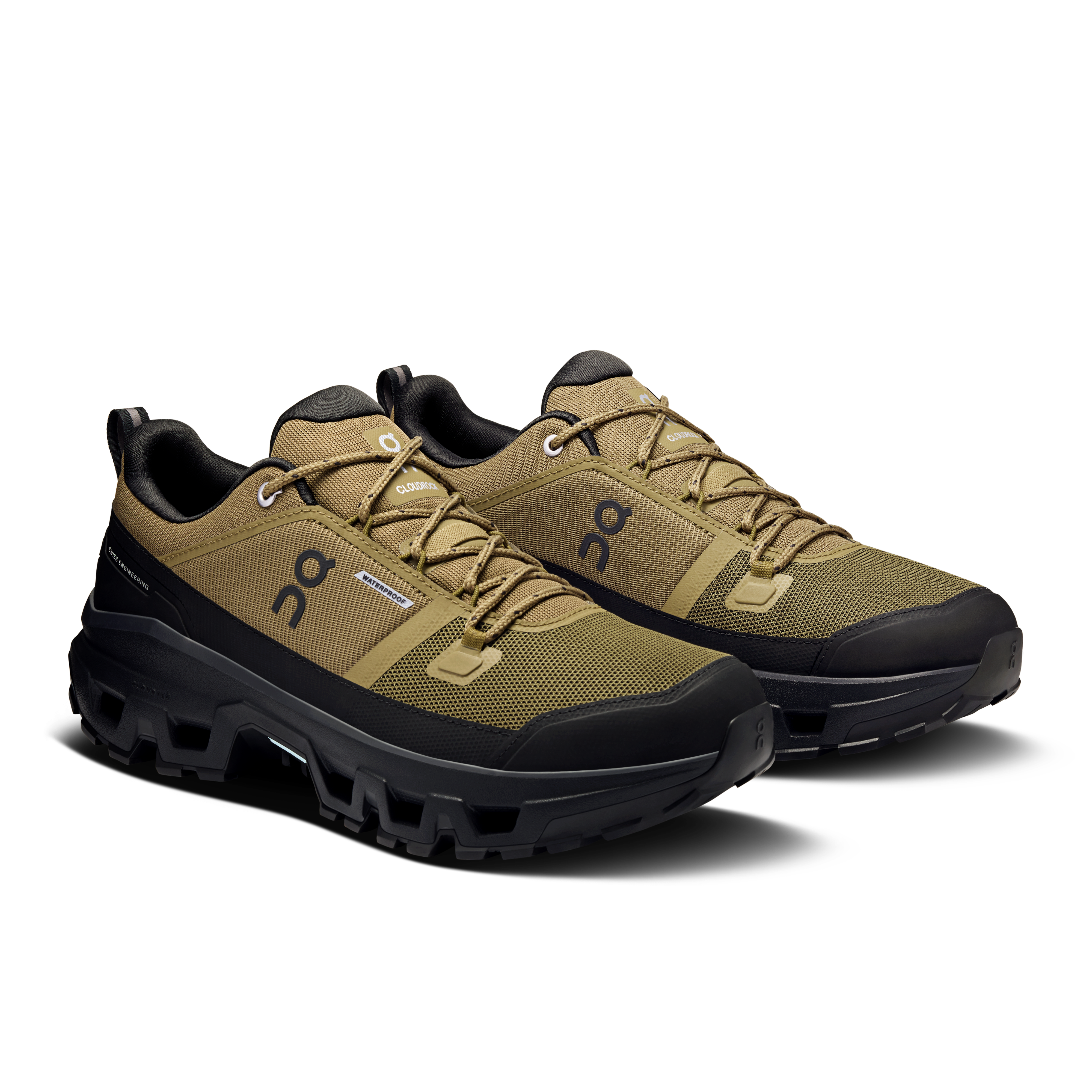 on running cloudrock low waterproof hunter black