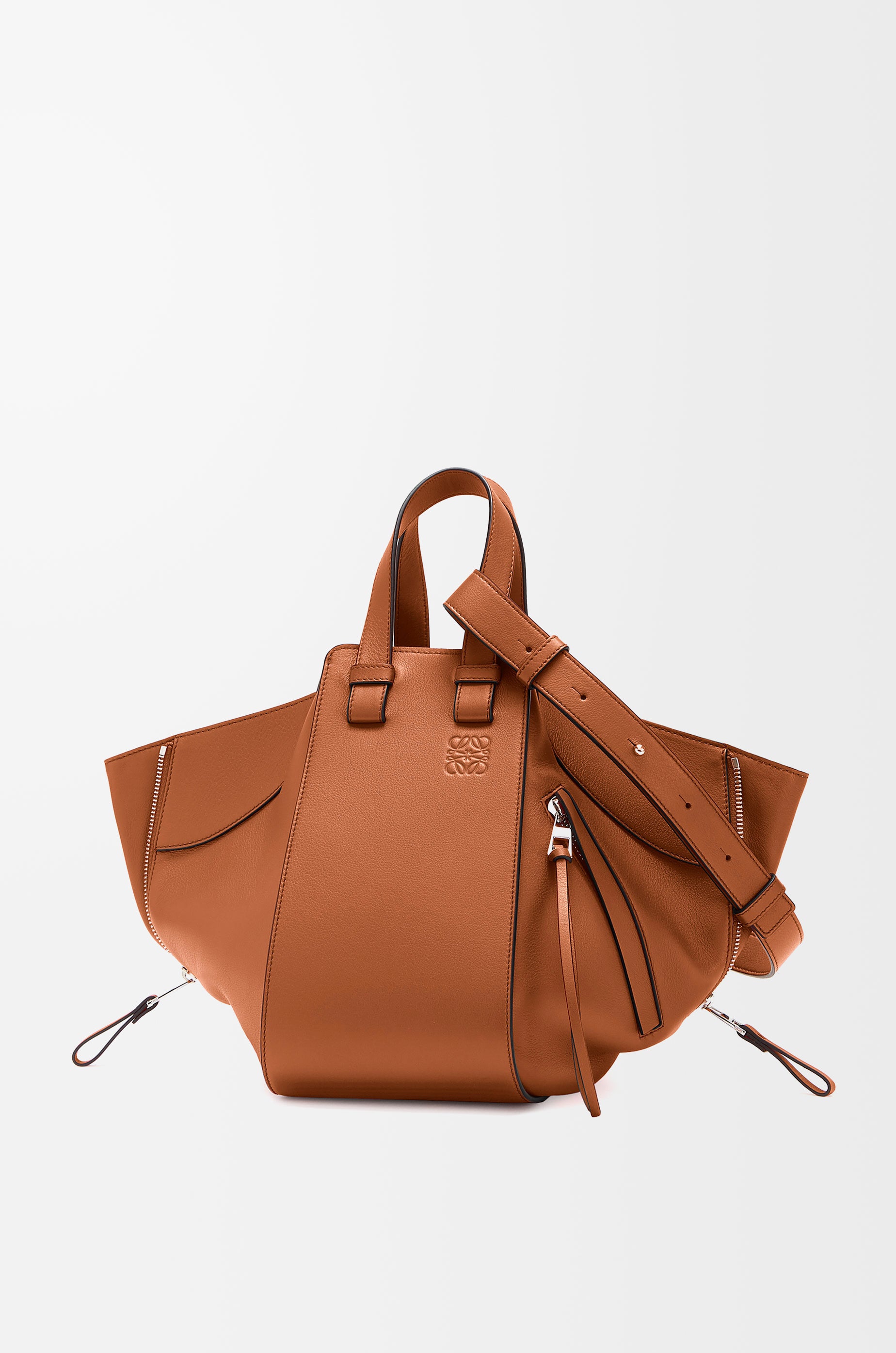 Loewe Small Hammock bag in classic calfskin
