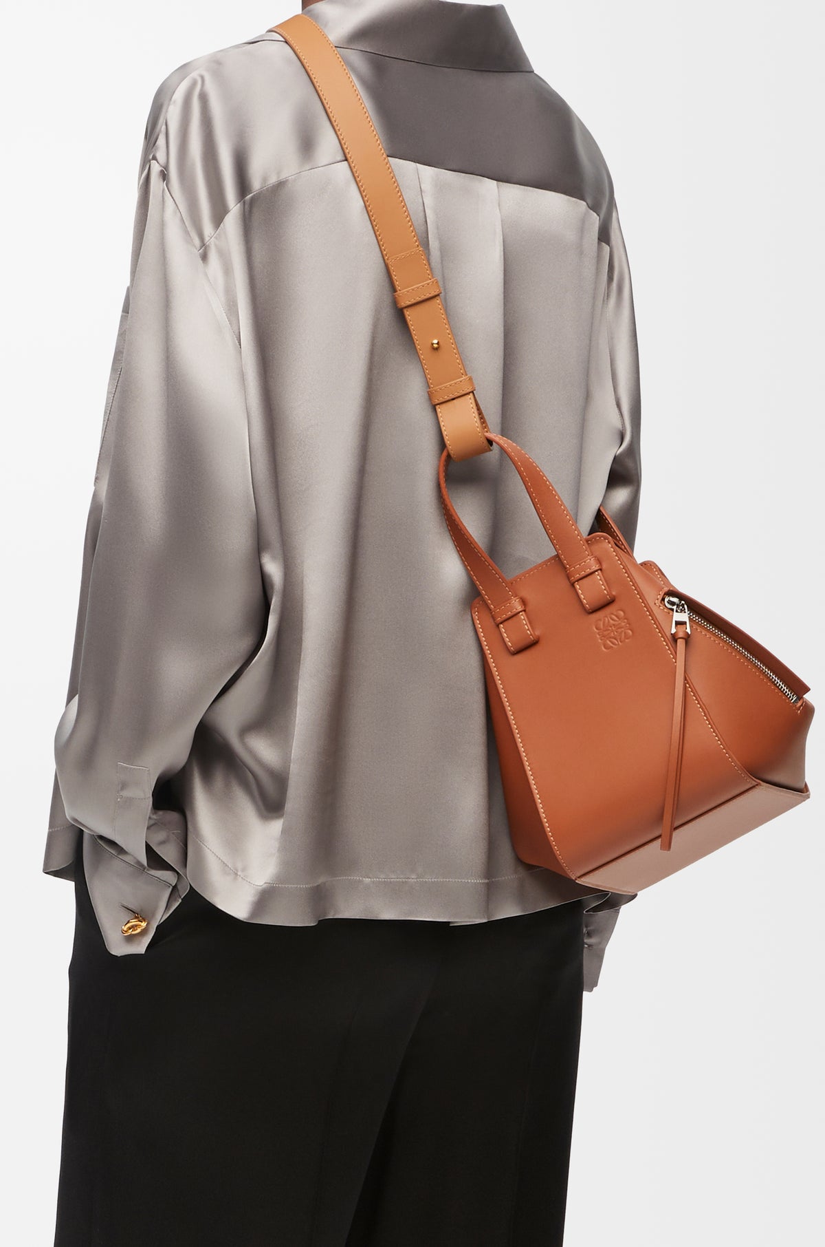 Loewe Small Hammock bag in classic calfskin