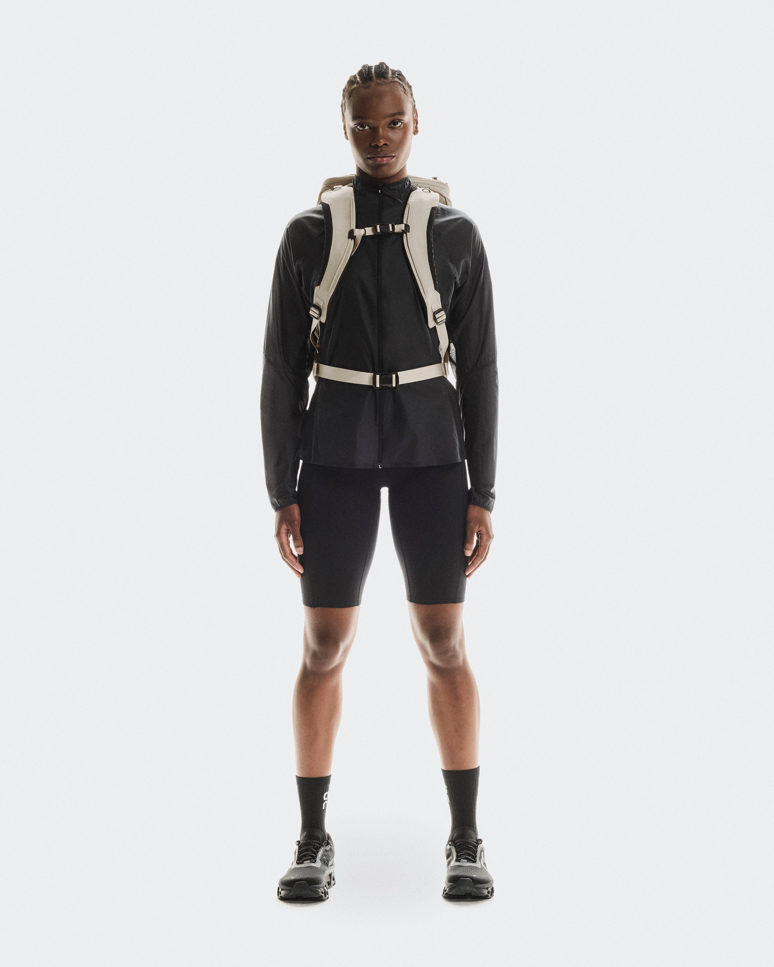 On Speed Pack 30L Sand | Black