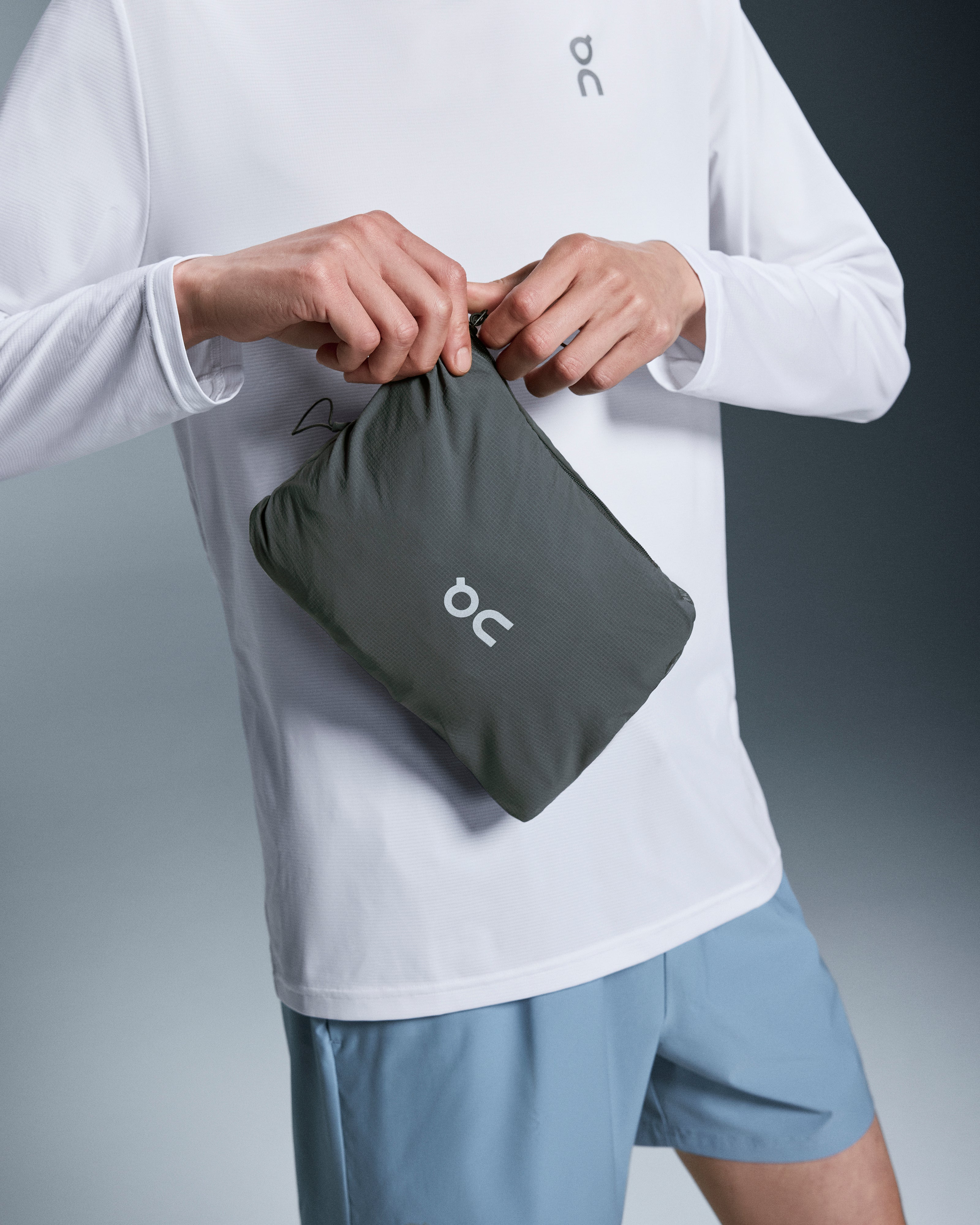 On Core Jacket Chambray | Eclipse