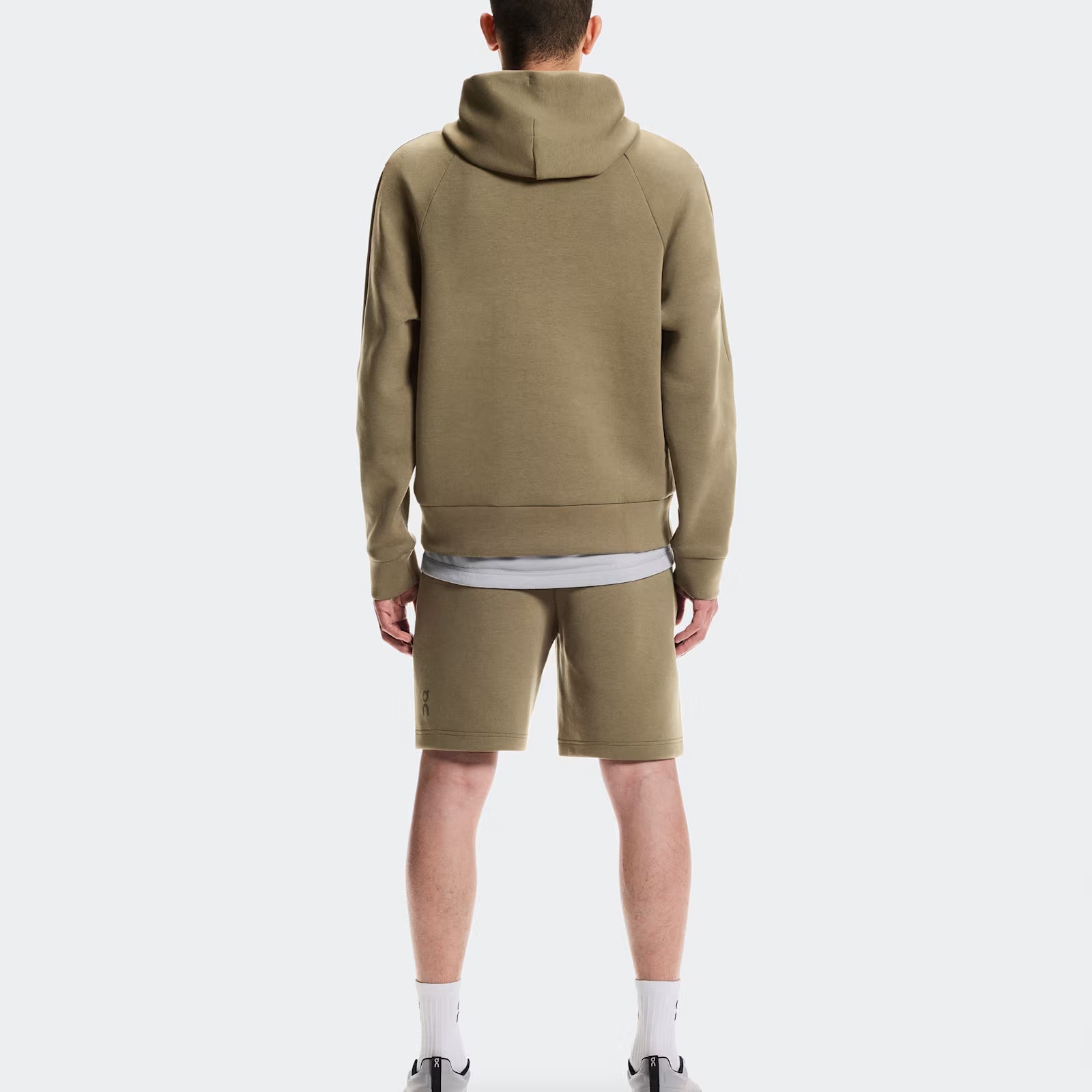 On Focus Tech Hoodie Kalamata