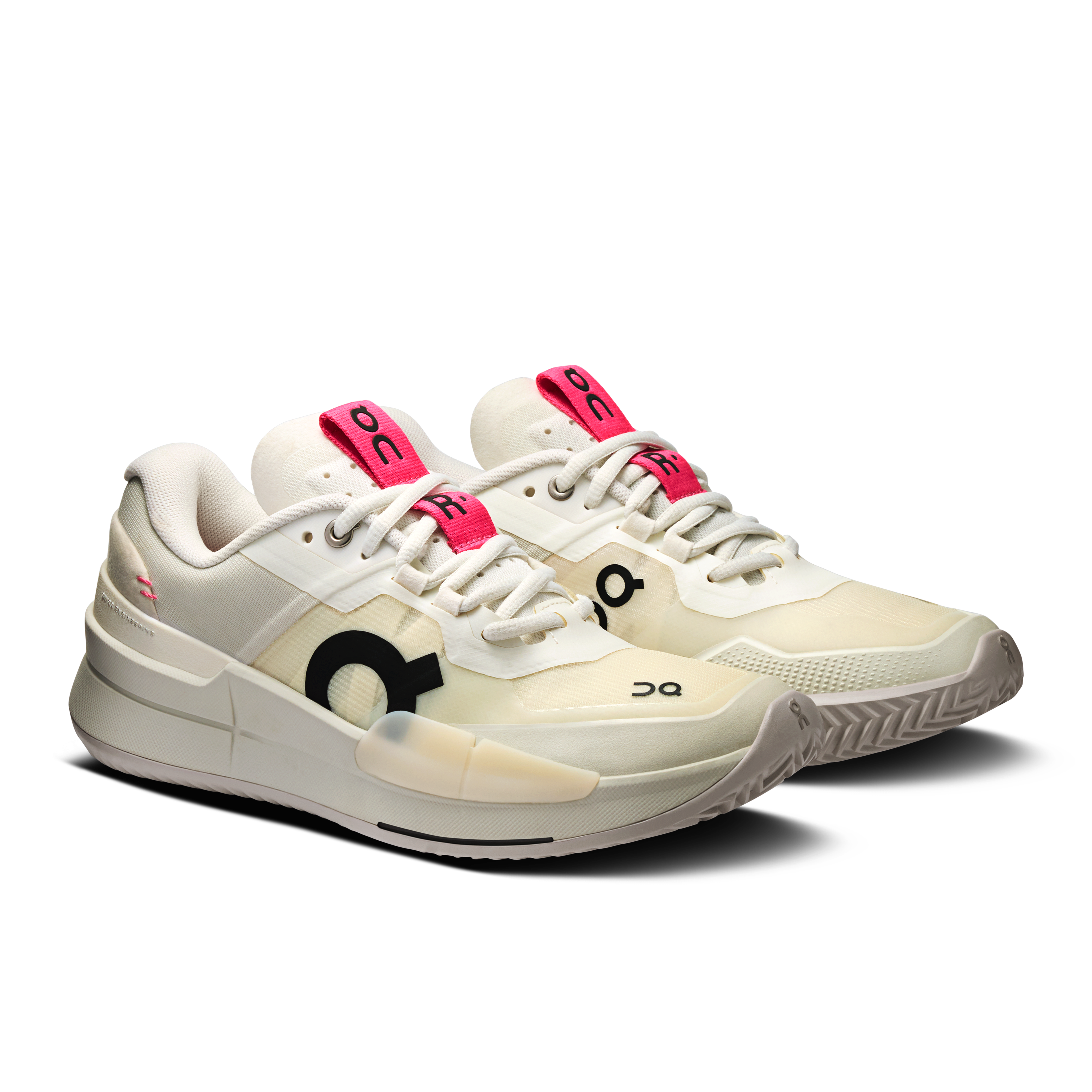 on running the roger pro 2 clay ice pink (women's)