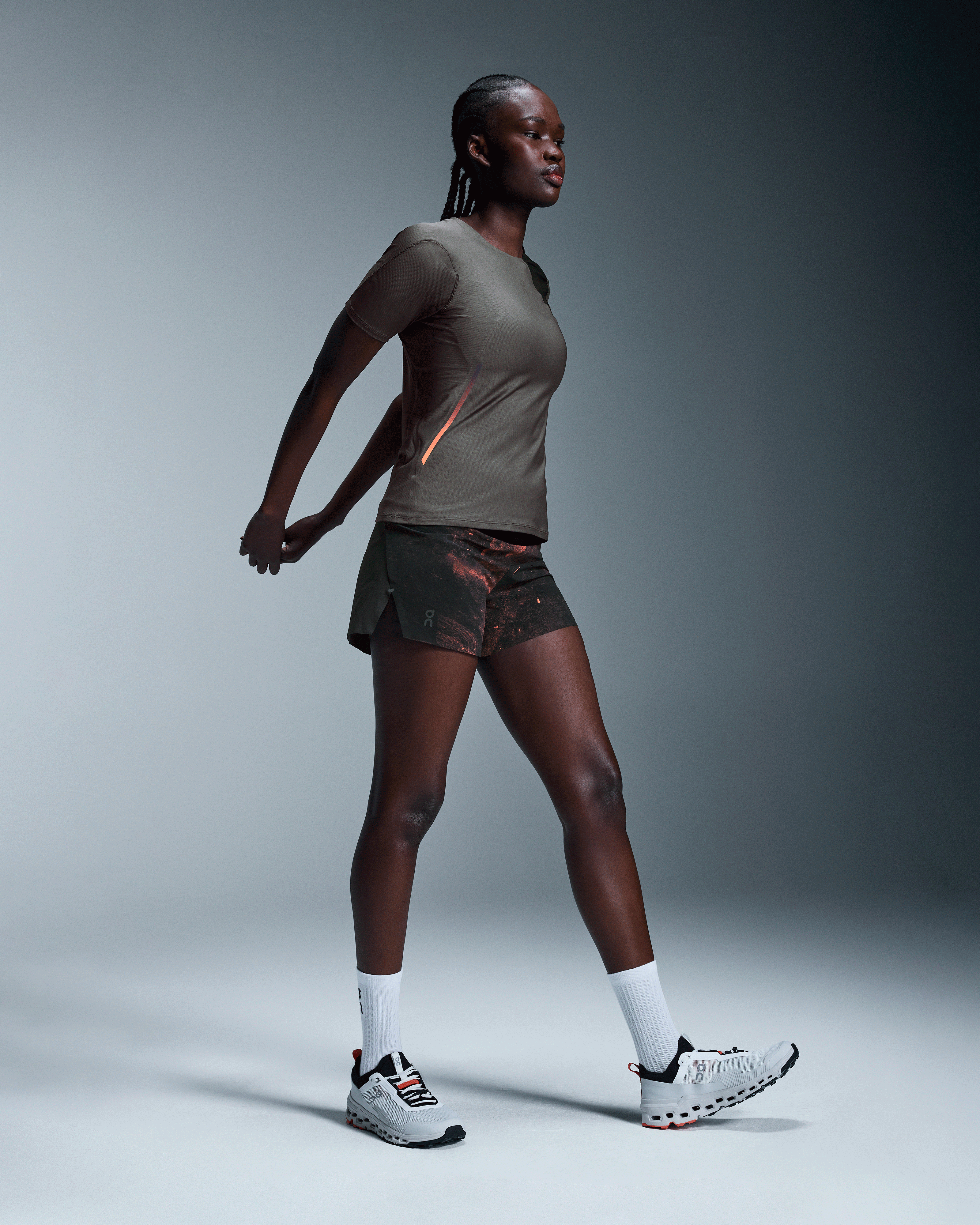 On Ultra Shorts Black (Women'S)