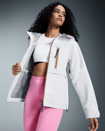 On Storm Jacket Loewe White (Women'S)