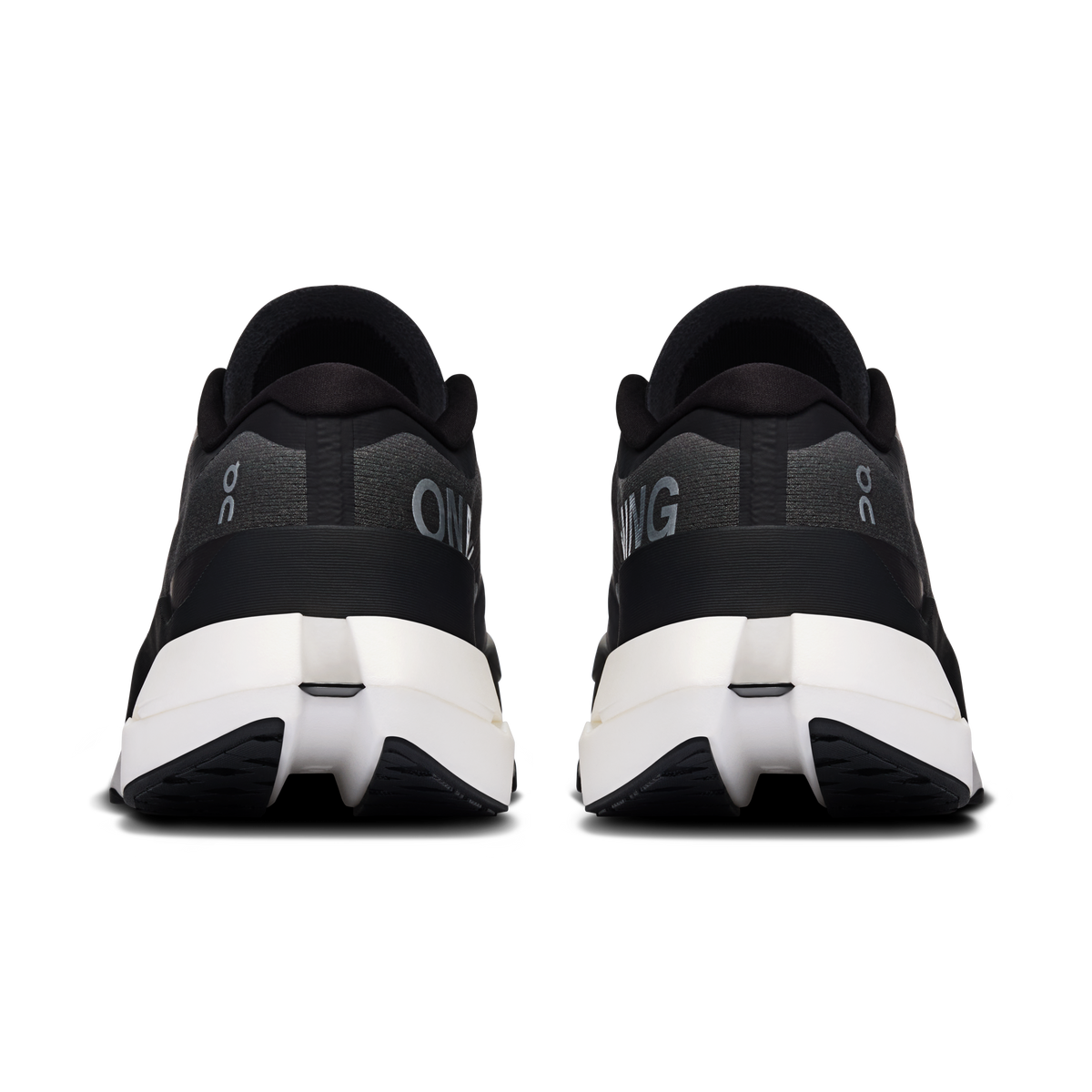 On Cloudboom Max All Black