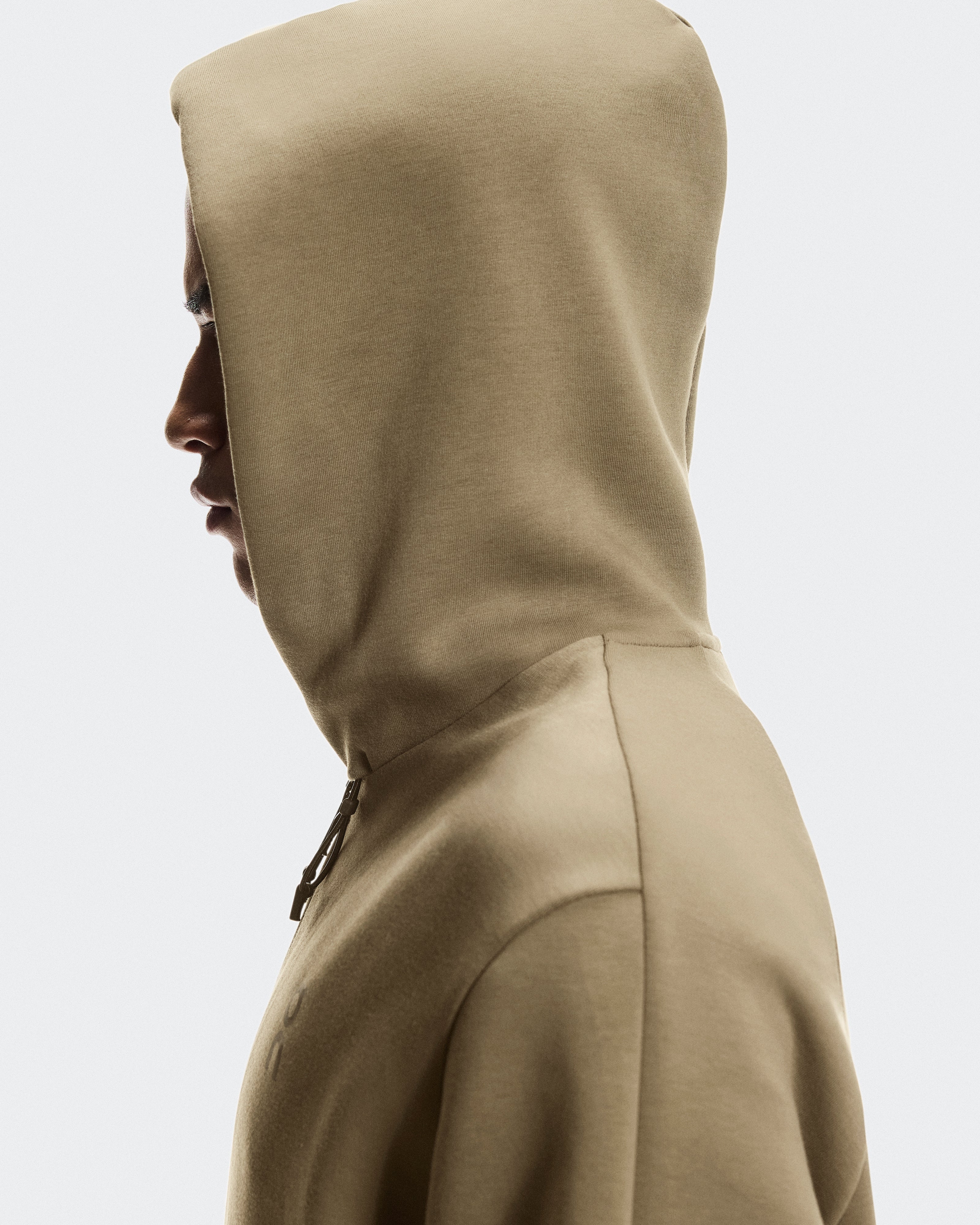 On Focus Tech Zip Hoodie Kalamata