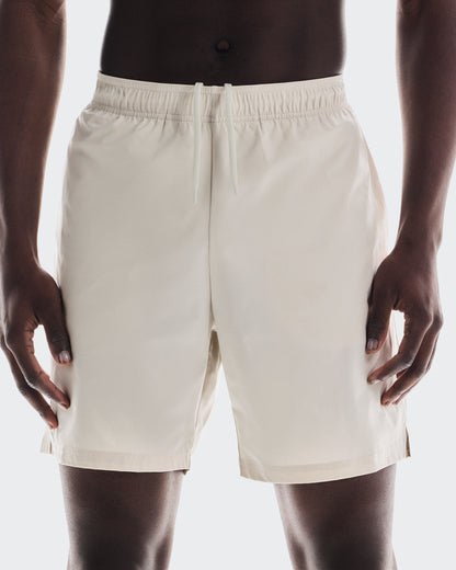 On 7" Core Shorts Sand