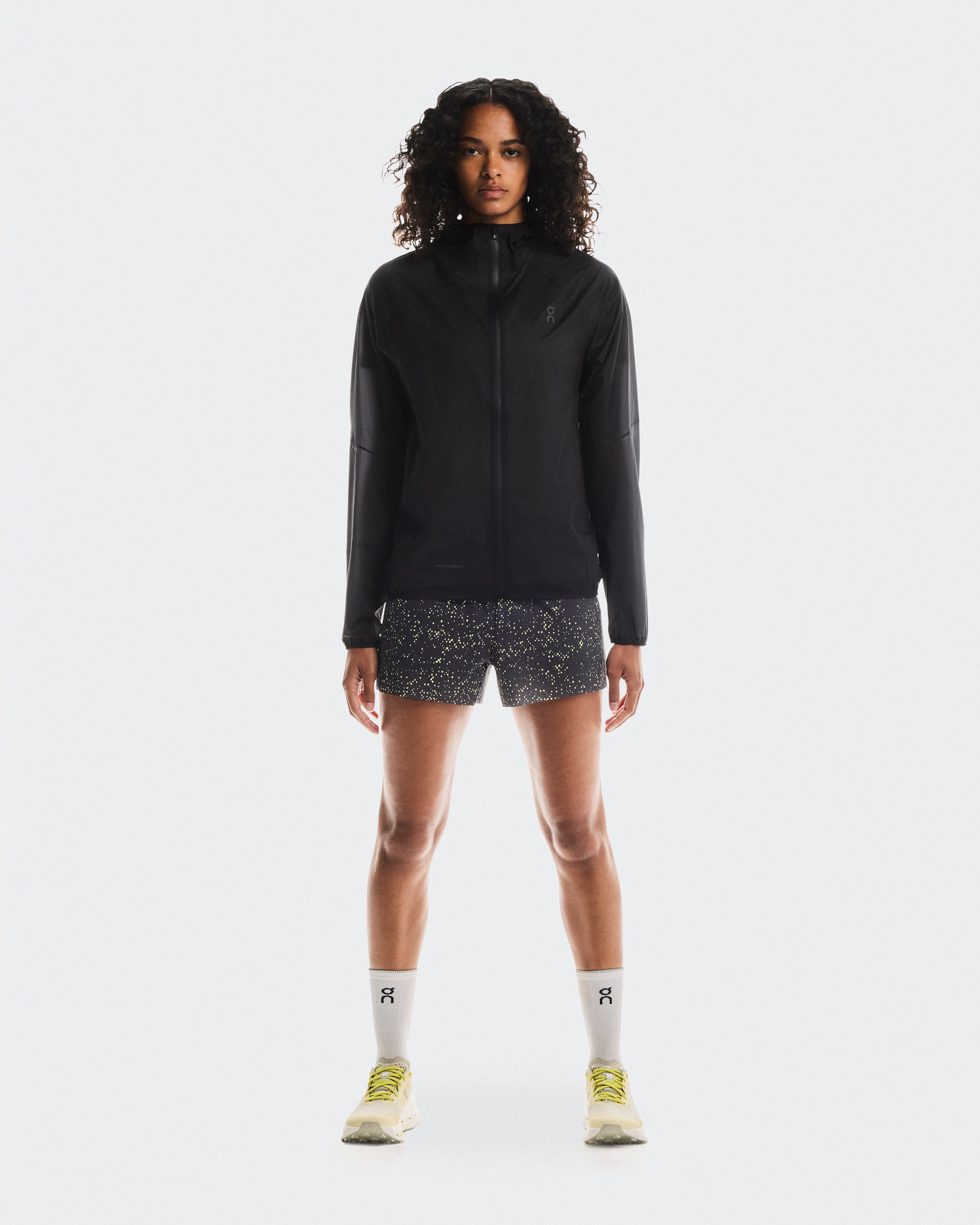 On Ultra Jacket Black (Women's)