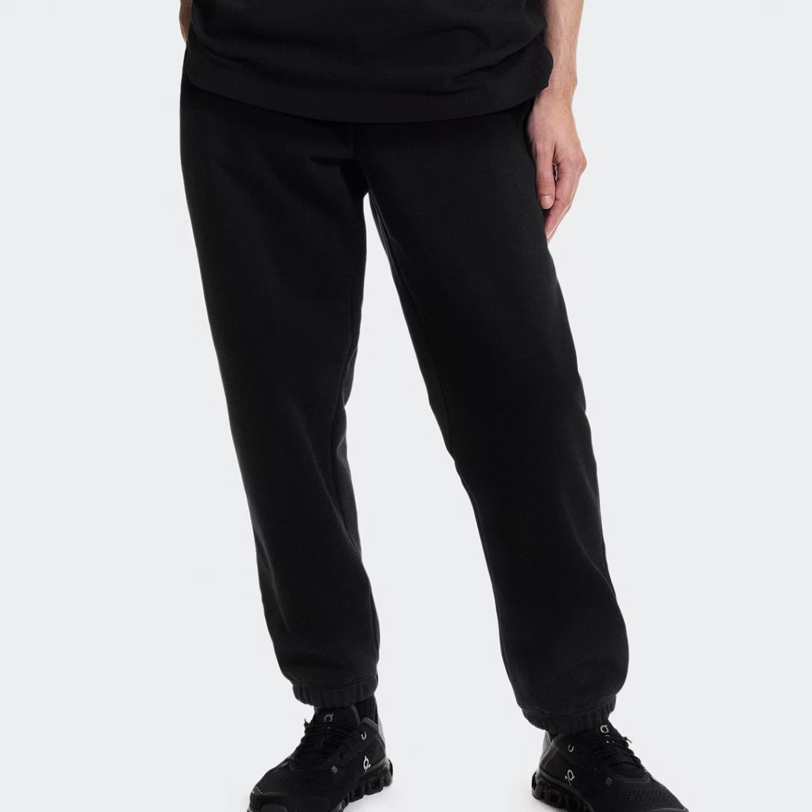 On Club Collective Pants Black