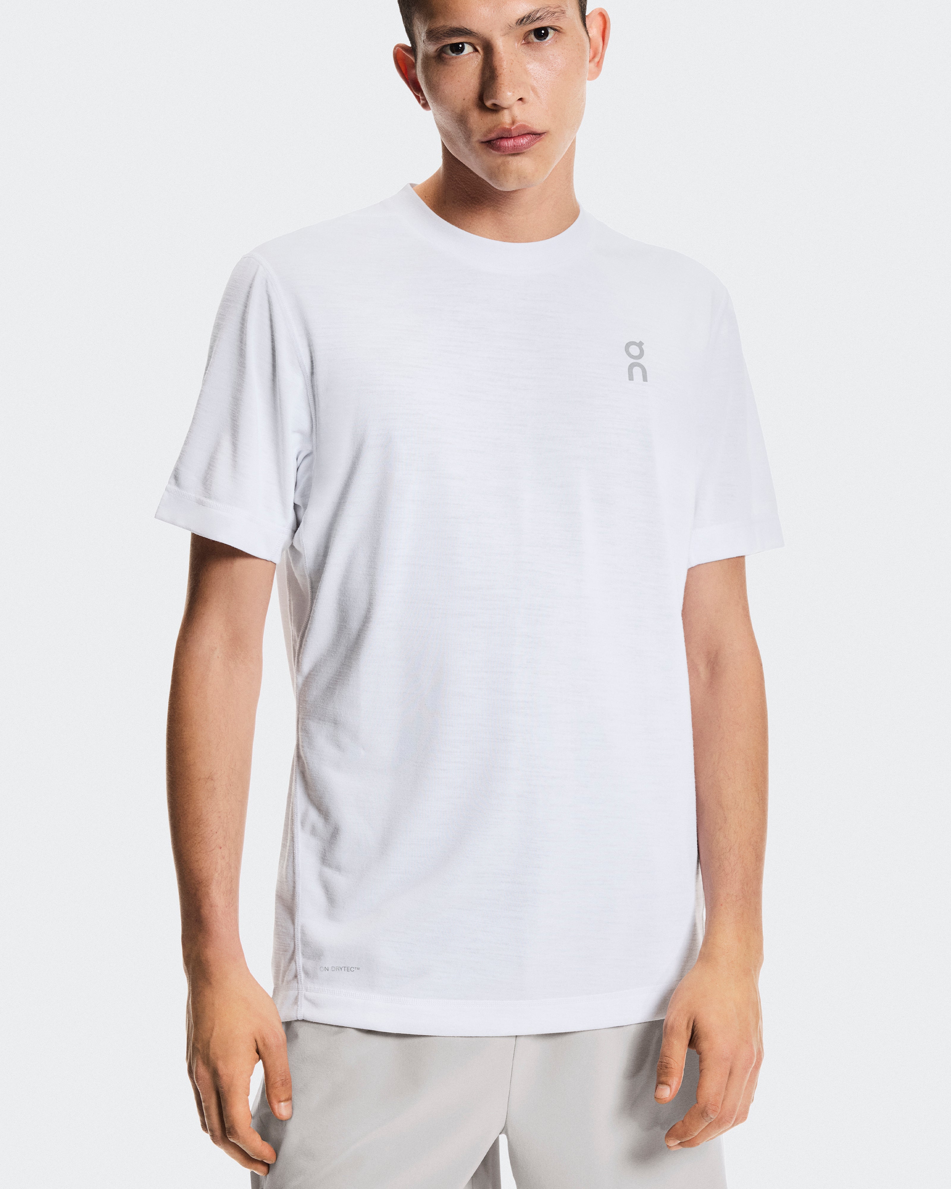 On Train-T Graphic White