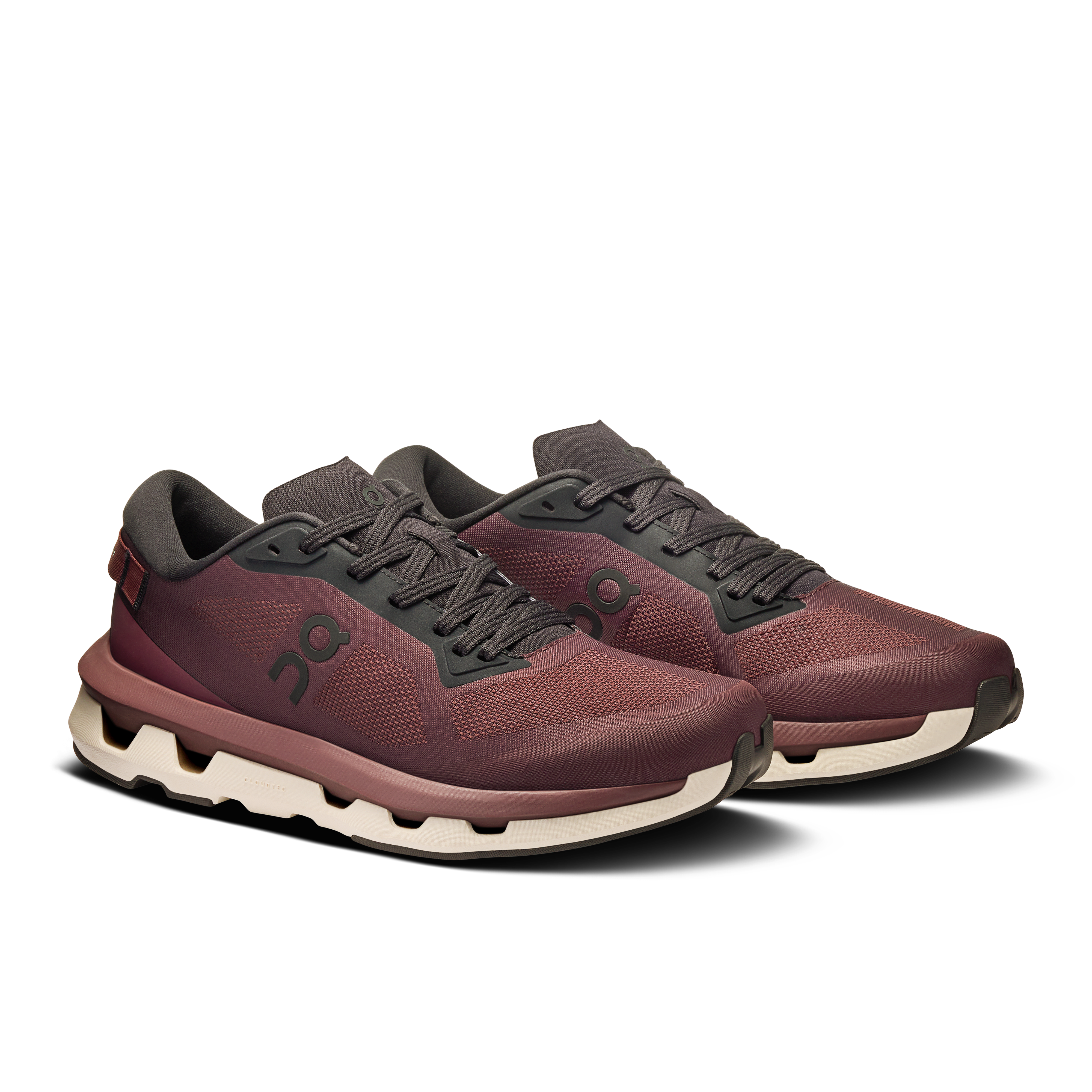 on running cloudzon runninge mulberry black (women's)