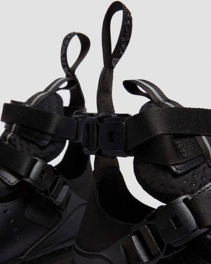Dr. Martens Vent Xx01 Black - Mens