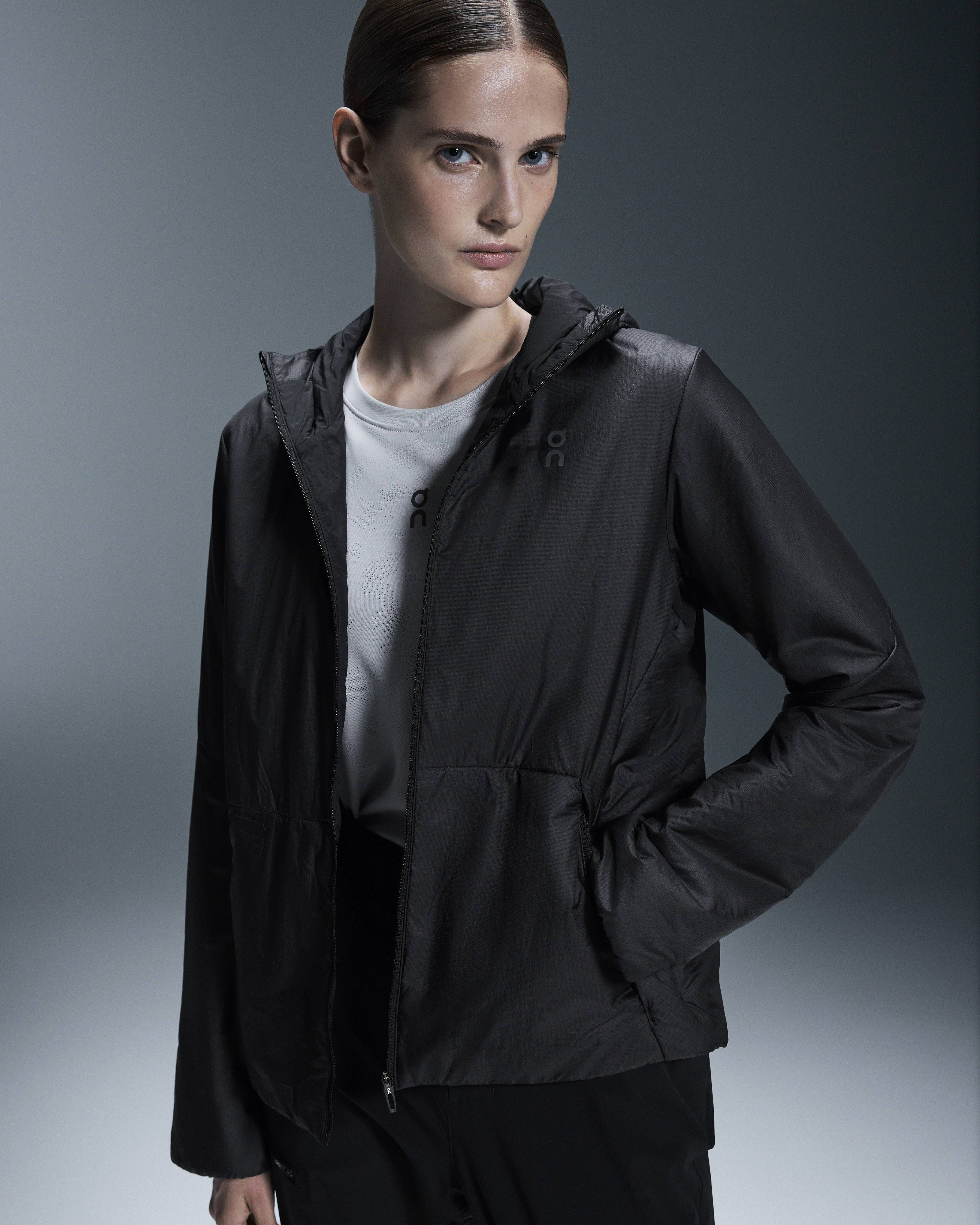 On Trek Jacket Insulated Black (Women'S)