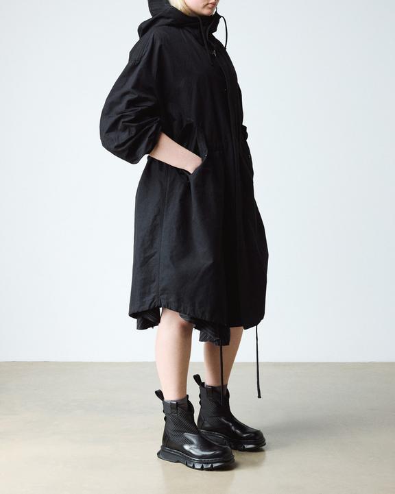 Dr Martens Qubist Rigger - Black