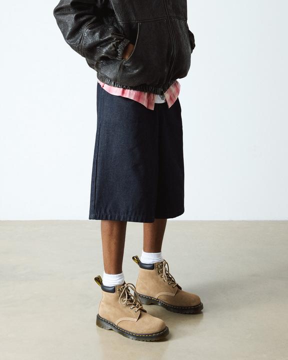 Dr Martens Waxy Suede Ankle Boots - Savannah Tan