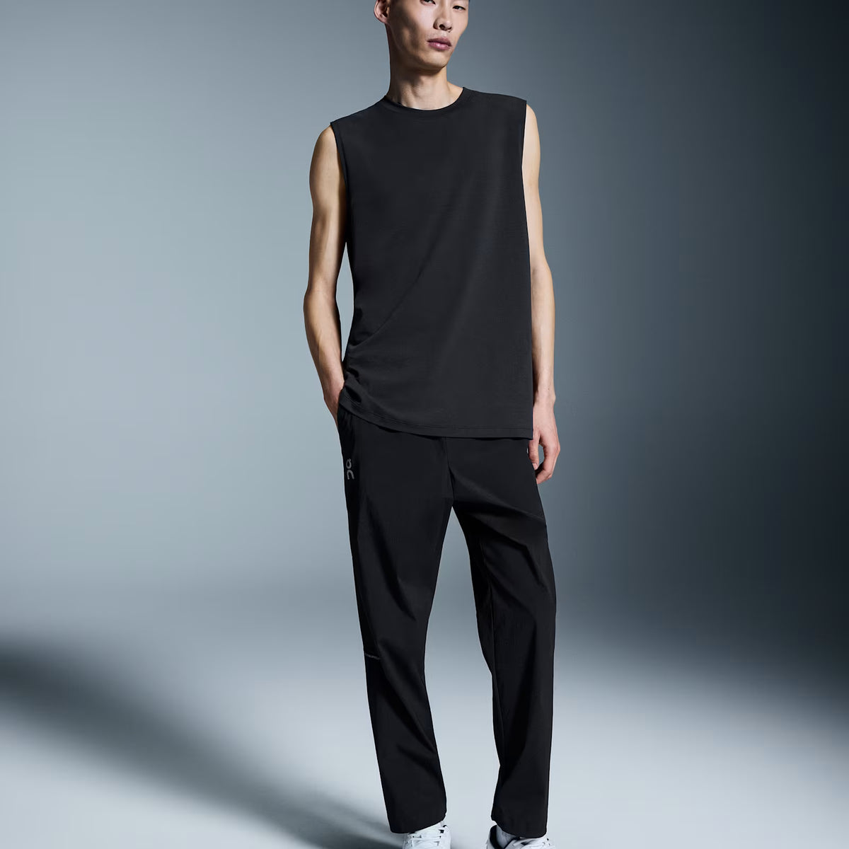 On Focus Tank Black