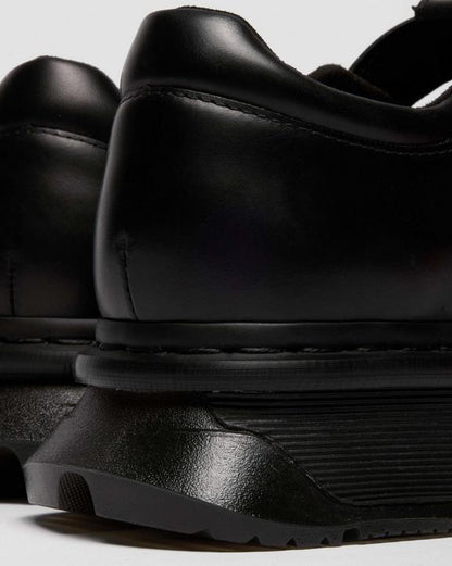 Dr Martens Qubist Fisherman - Black
