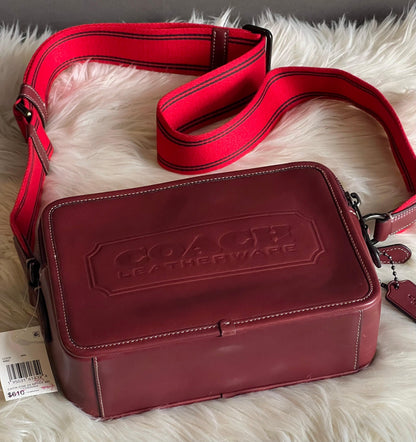 Club De Mode Coach Charter Crossbody 24 With Coach Badge