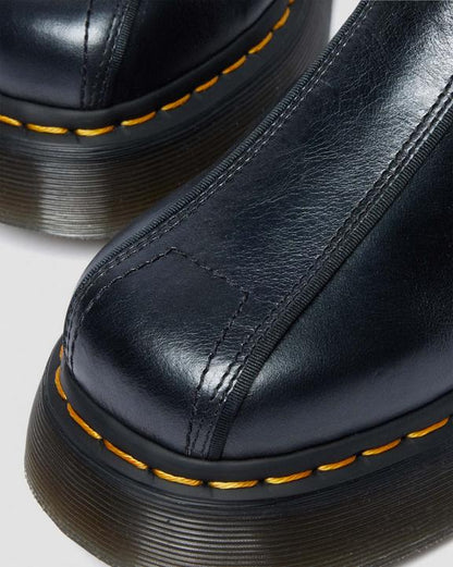 Dr Martens Buzz Hi - Black