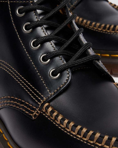 Dr Martens Lowell Chukka - Black