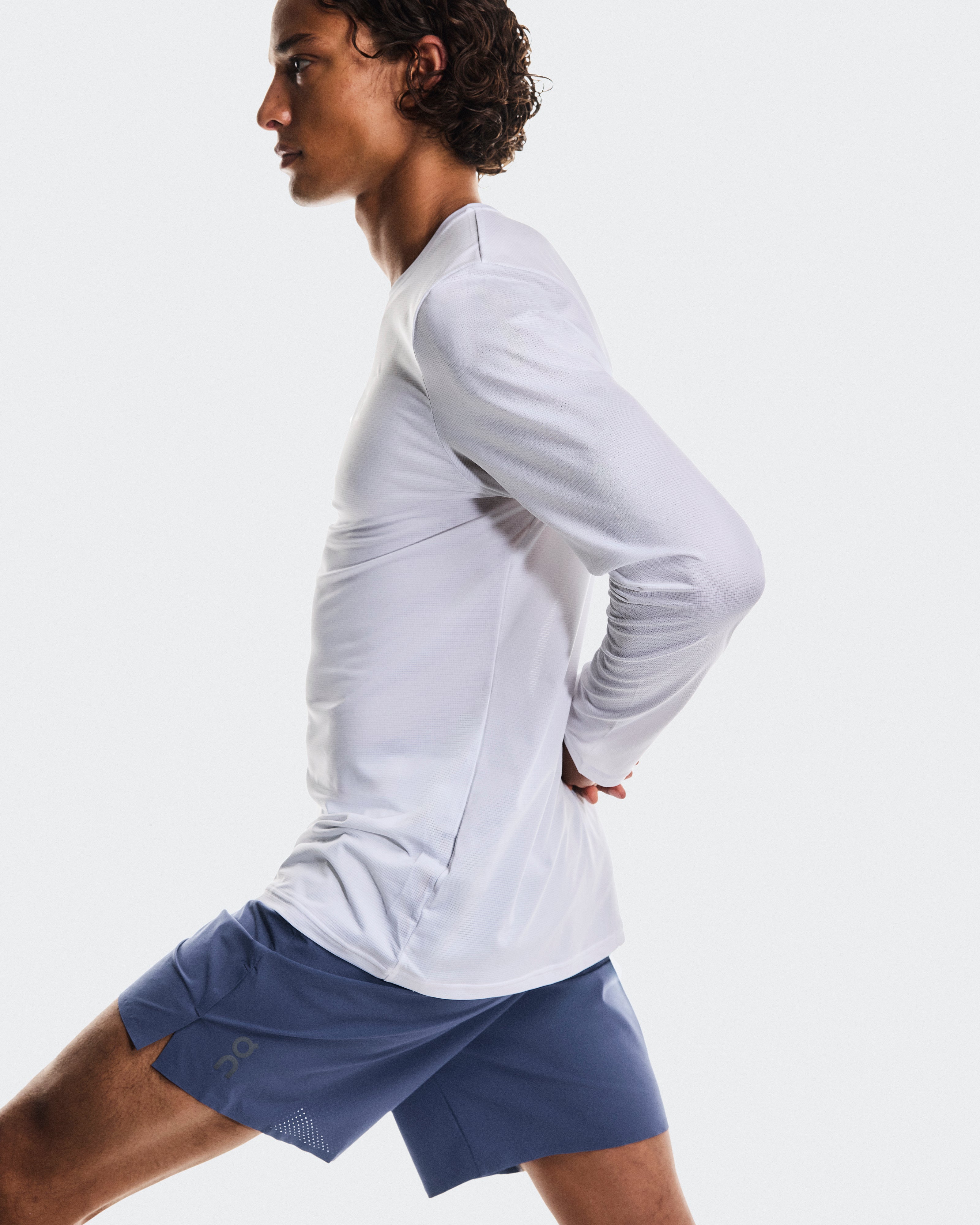 On 7" Performance Shorts Acai