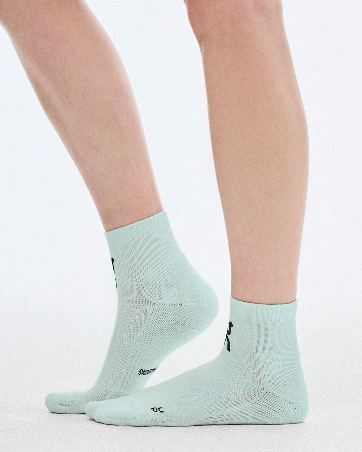 On Core Run Sock Low 2P Flurry | Wash
