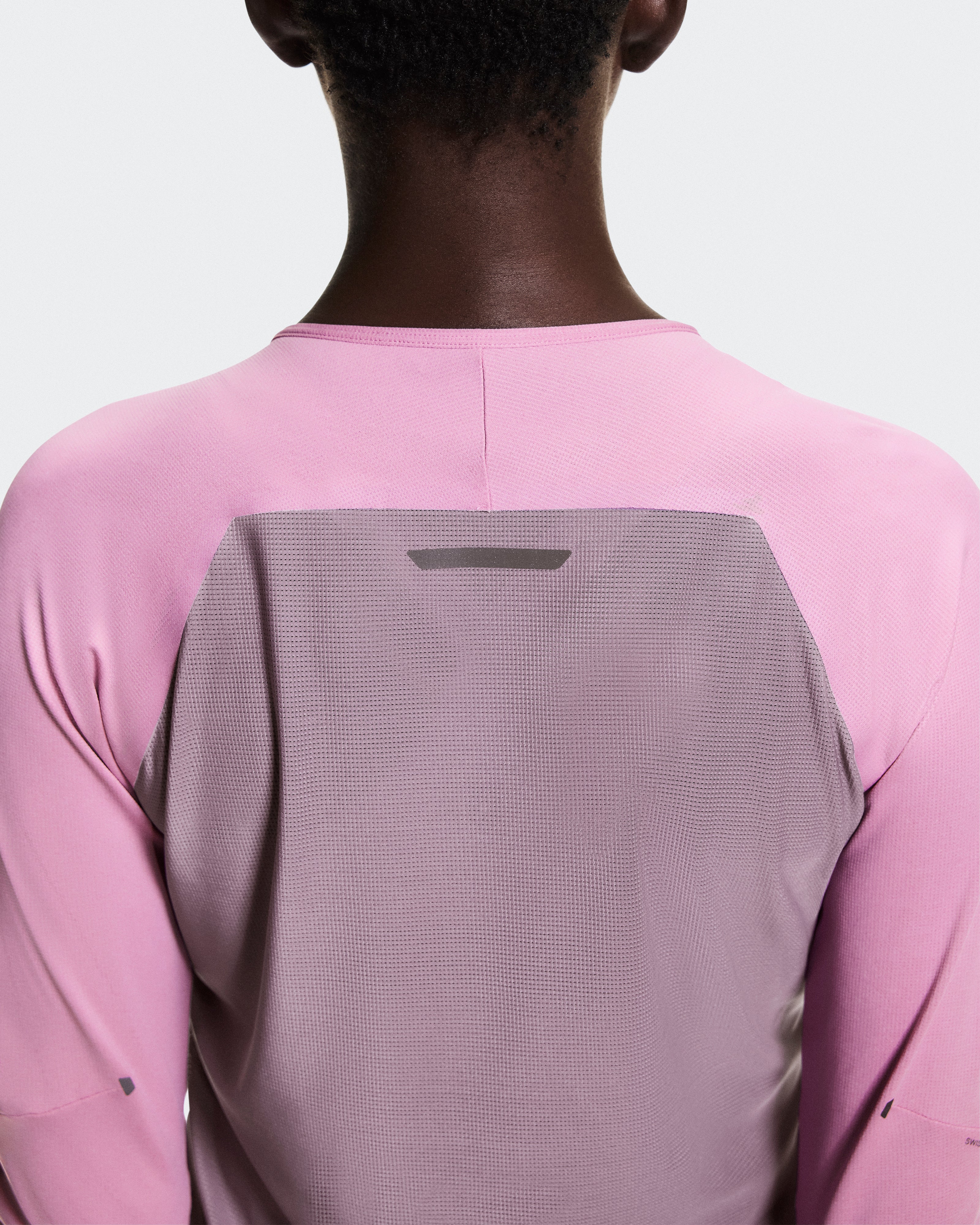 On Performance Long-T Sakura | Dewberry (Women'S)