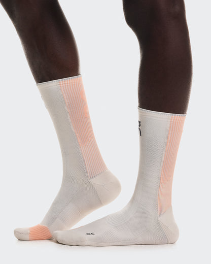 On Performance Run Sock High Pearl | Sunstone
