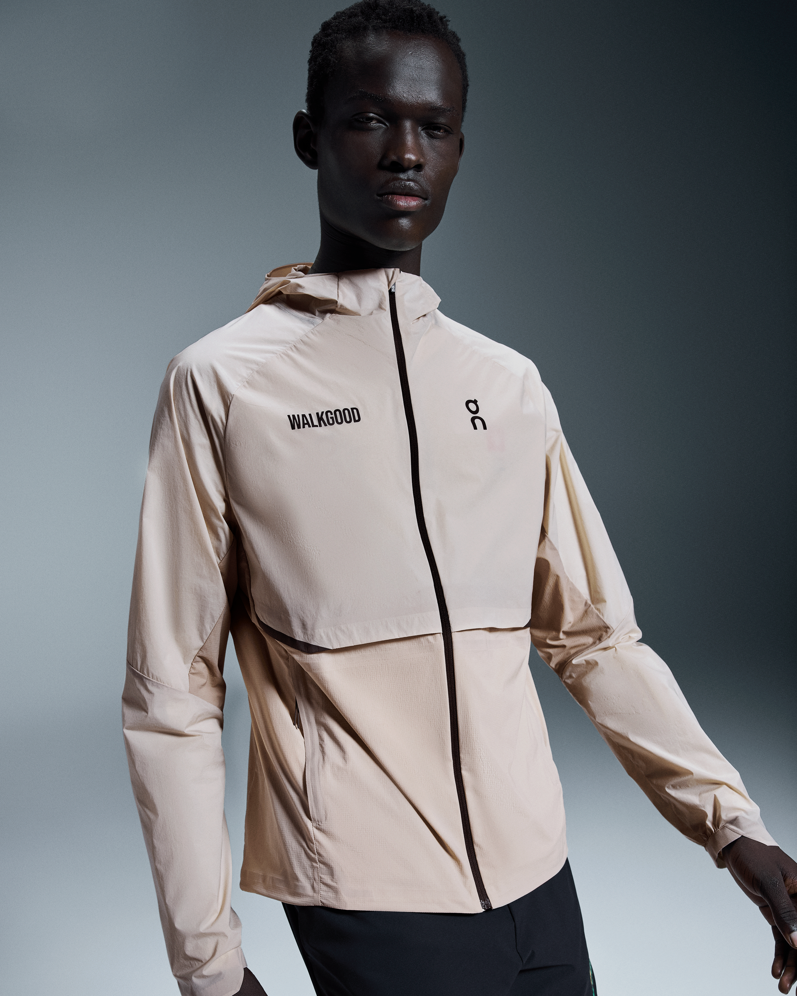 on core jacket walkgood Sand
