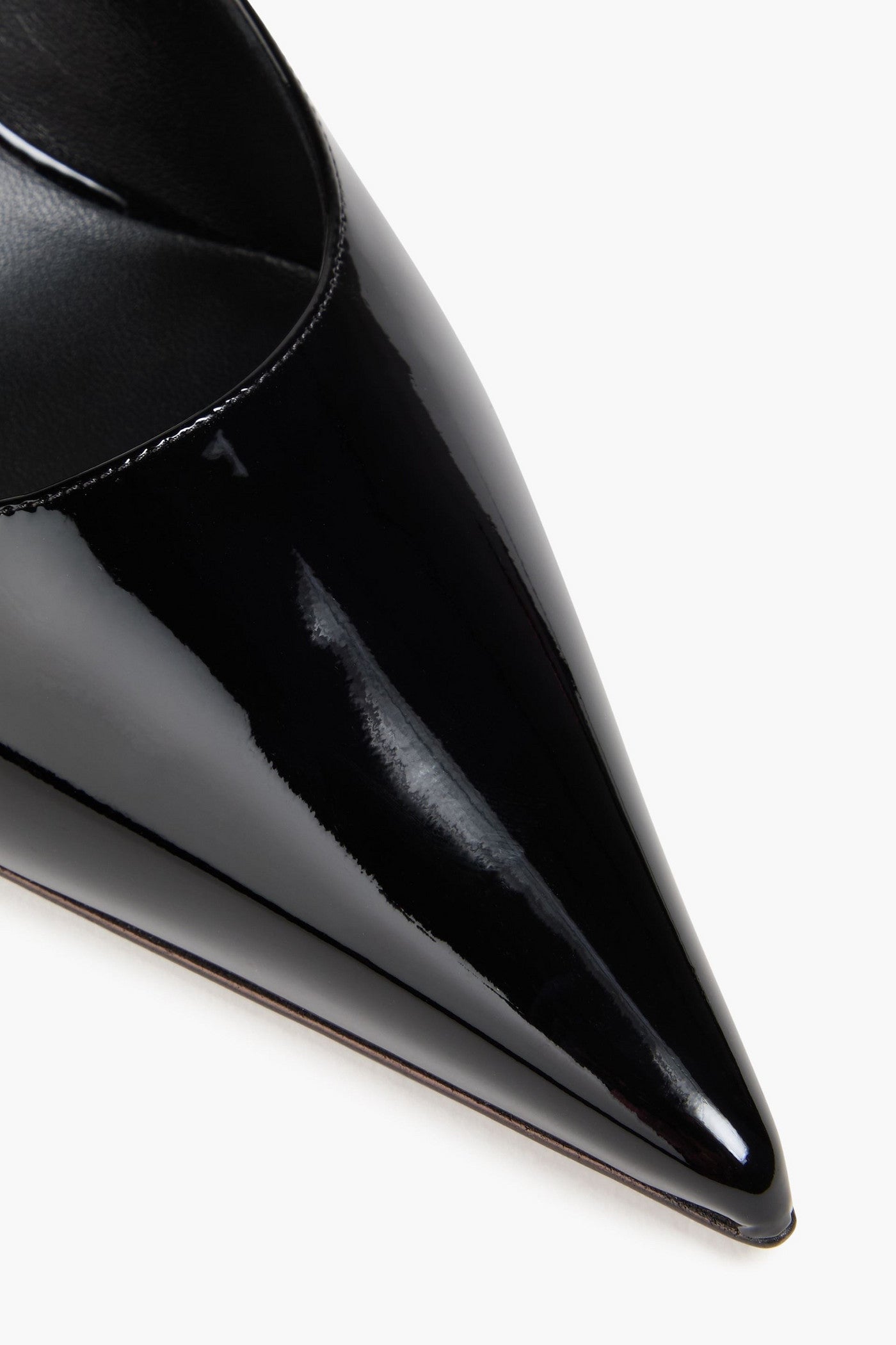 Magda Butrym Floral-Appliqud Patent-Leather Slingback Pumps Black Women's